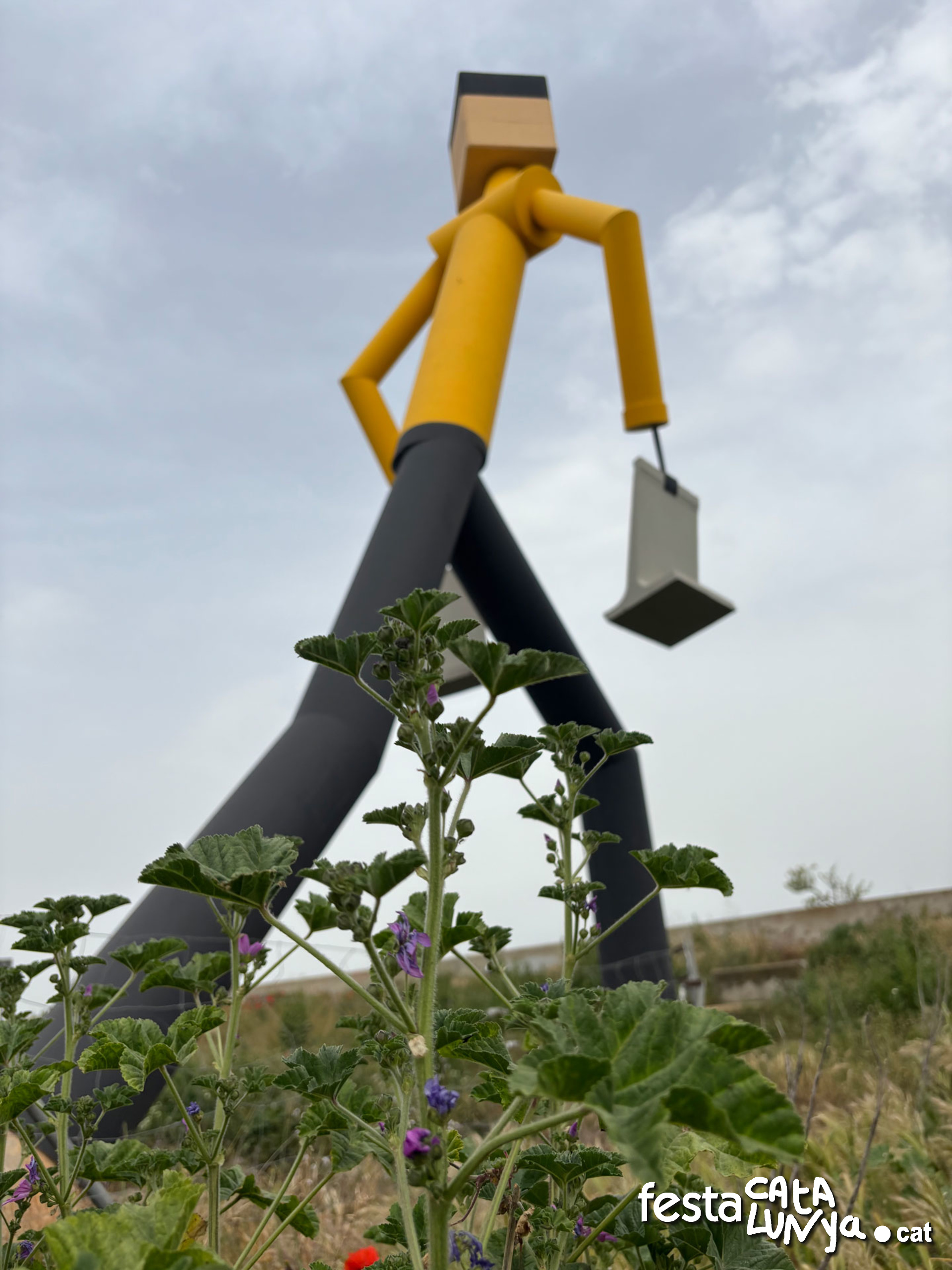 Sidamon - Monument L'Indíbil, el gegant de Sidamon