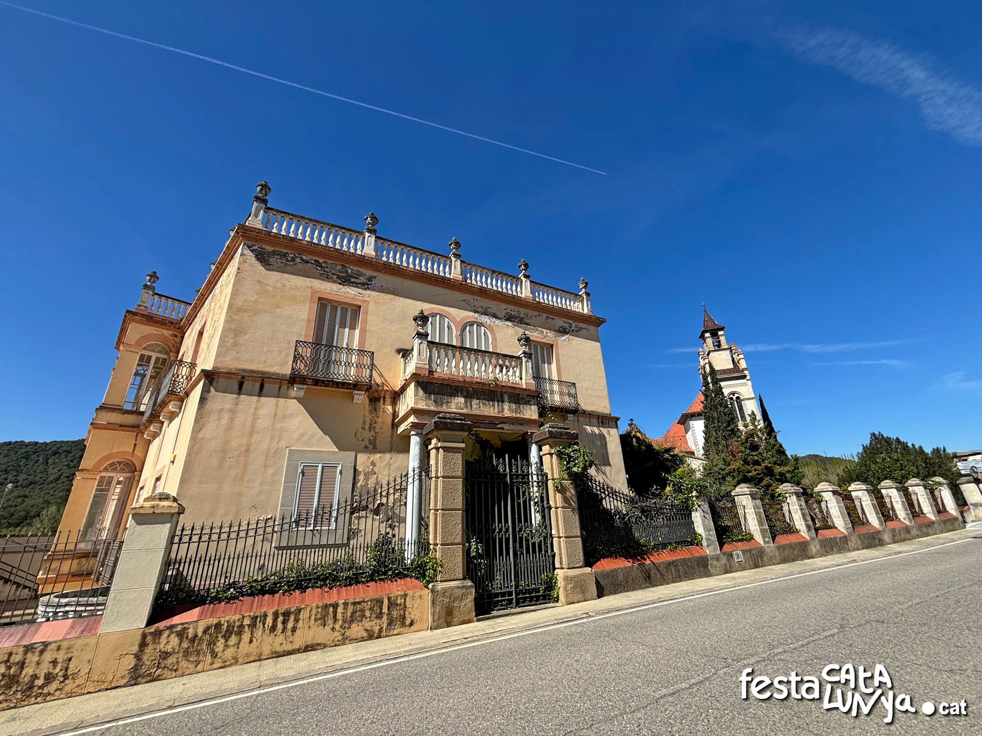 Navàs - Casa de l'amo de la Colònia Palà a Palà de Torroella
