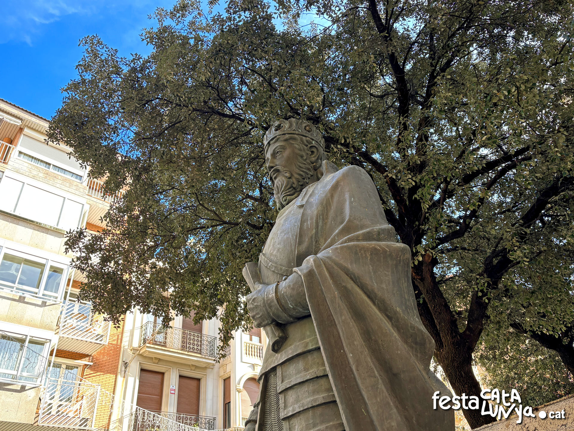 Monument al rei Pere III el Cerimoniós a Manresa