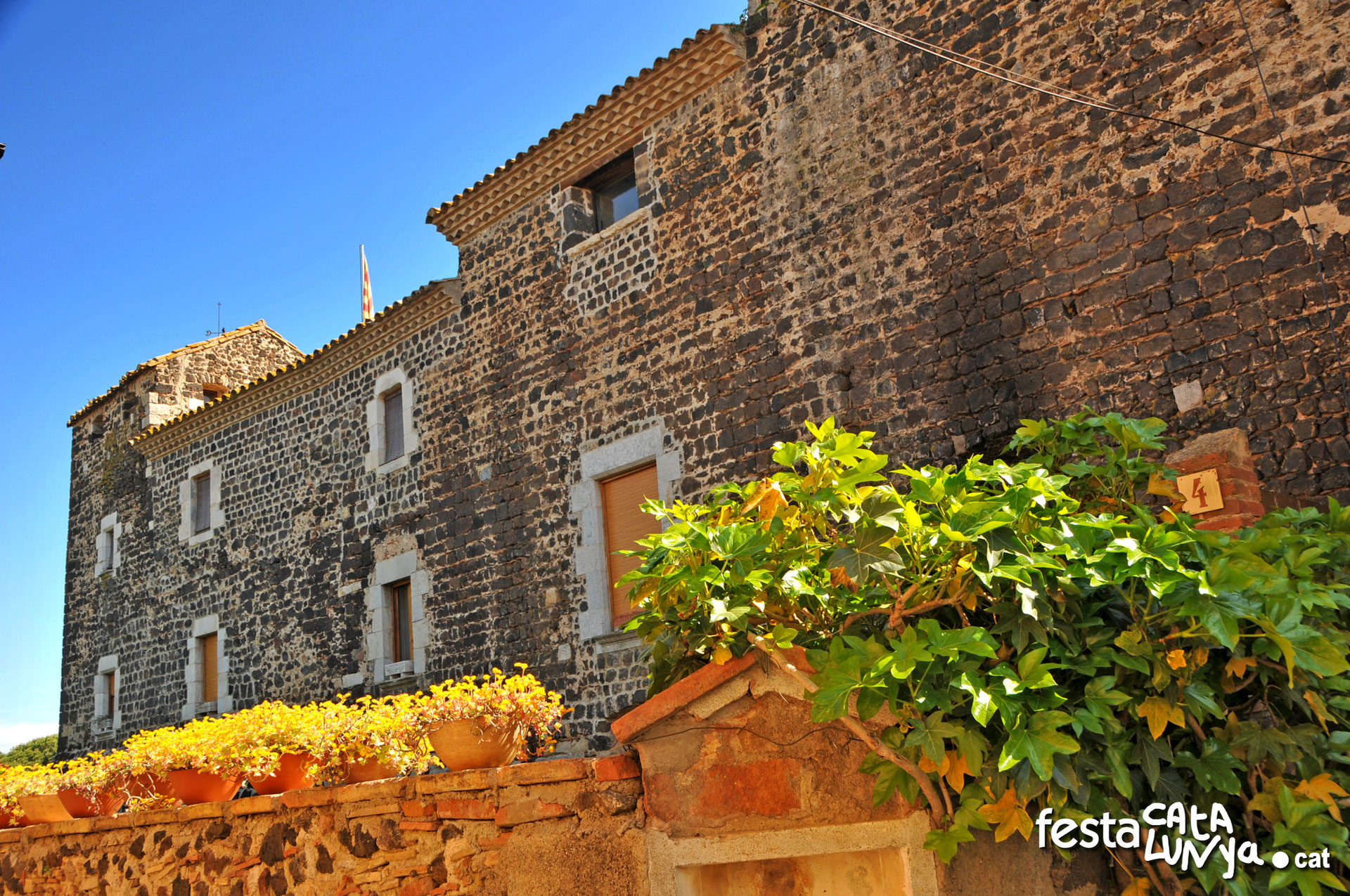 Vilobí d'Onyar - Castell