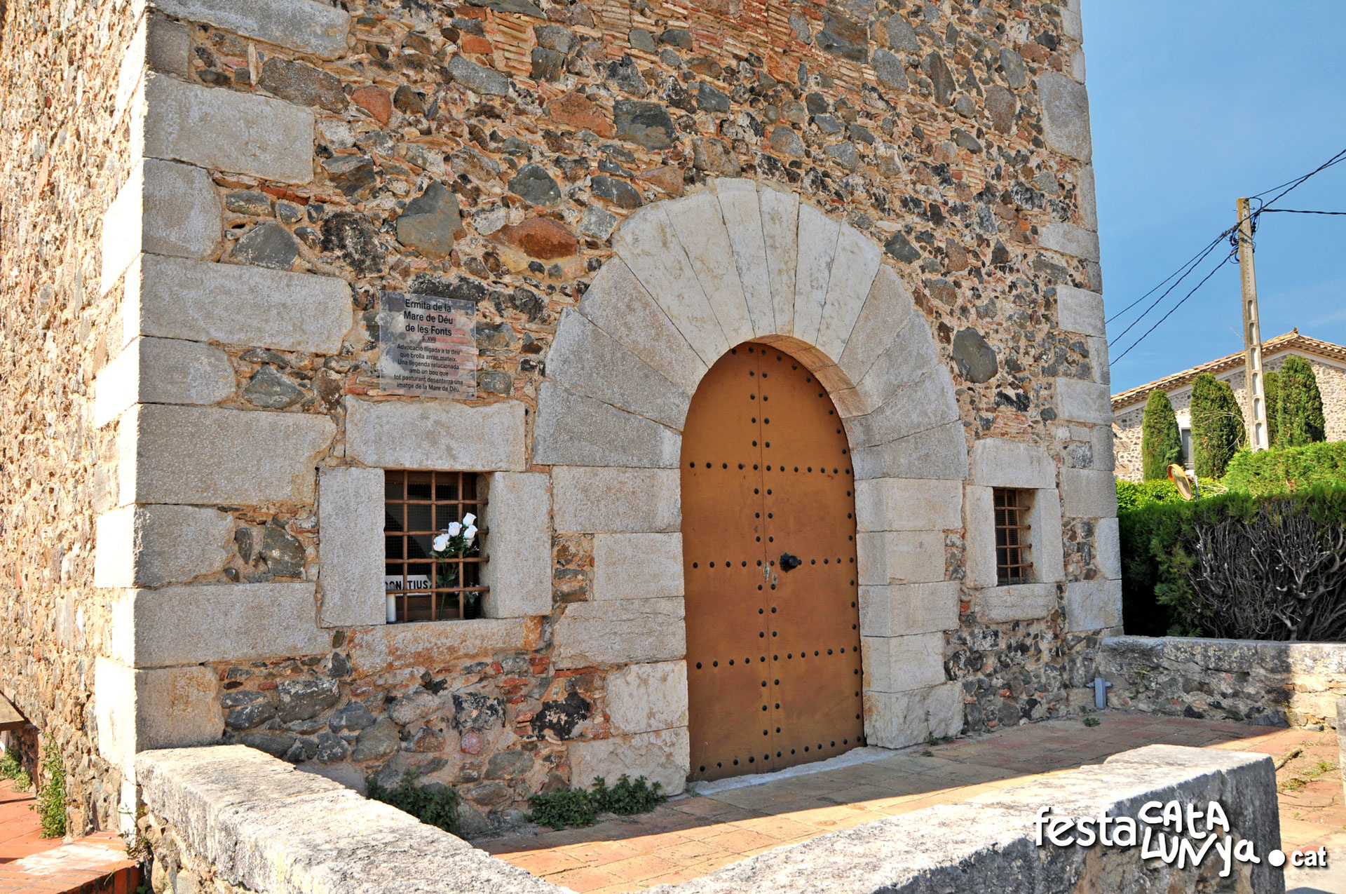 Vilobí d'Onyar - Ermita de la Mare de Déu de les Fonts al veïnat de Salitja