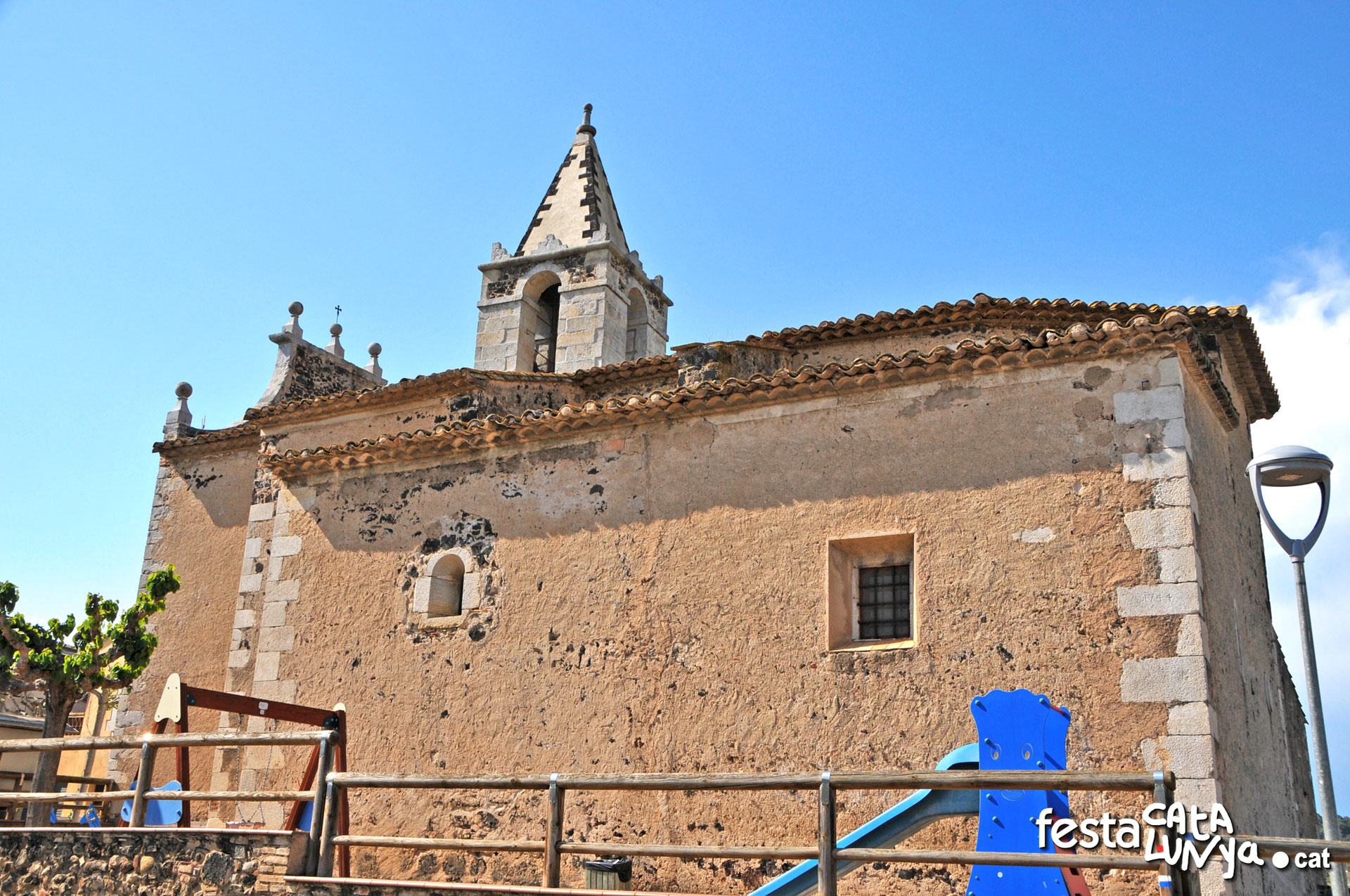 Vilobí d'Onyar - Església de Santa Maria del veïnat de Salitja