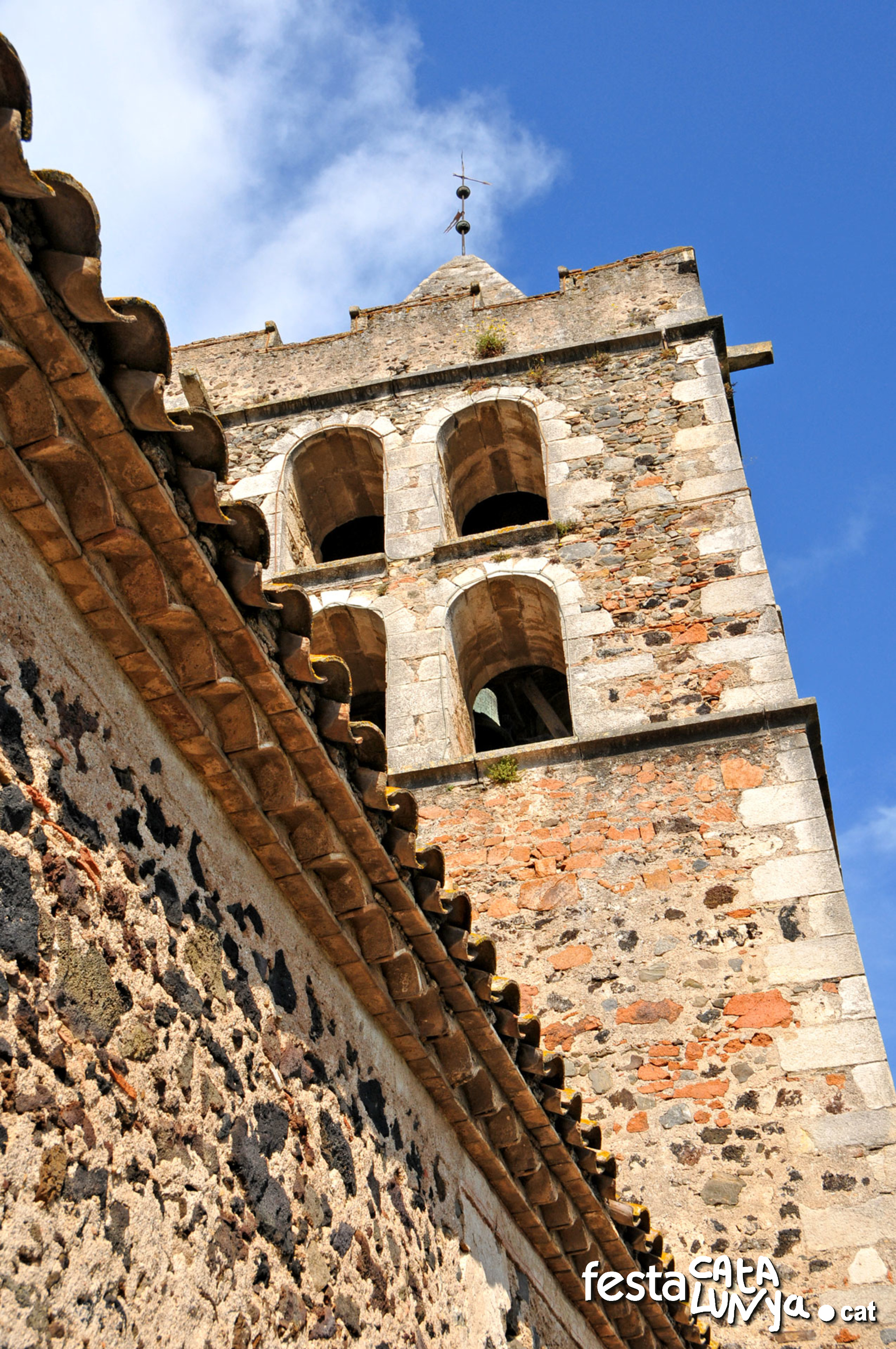 Vilobí d'Onyar - Església parroquial de Sant Dalmai