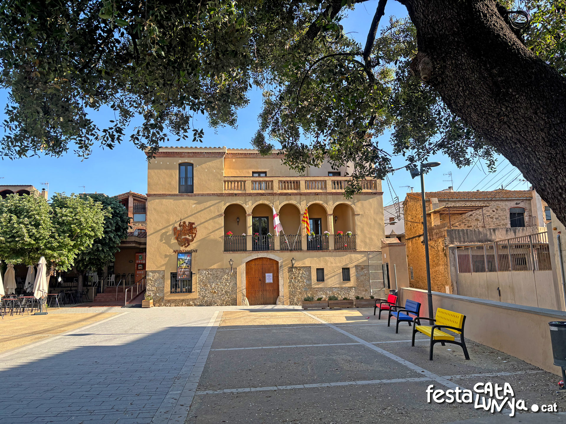 Can Micaló, actual Ajuntament de Sant Jordi Desvalls