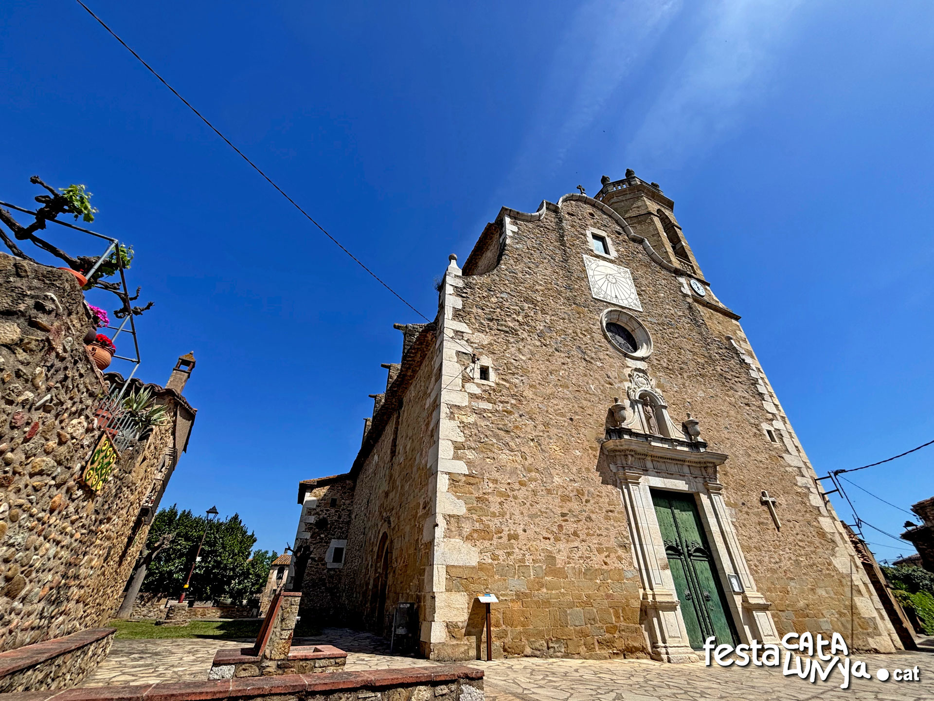 Flaçà - Església parroquial de Sant Cebrià