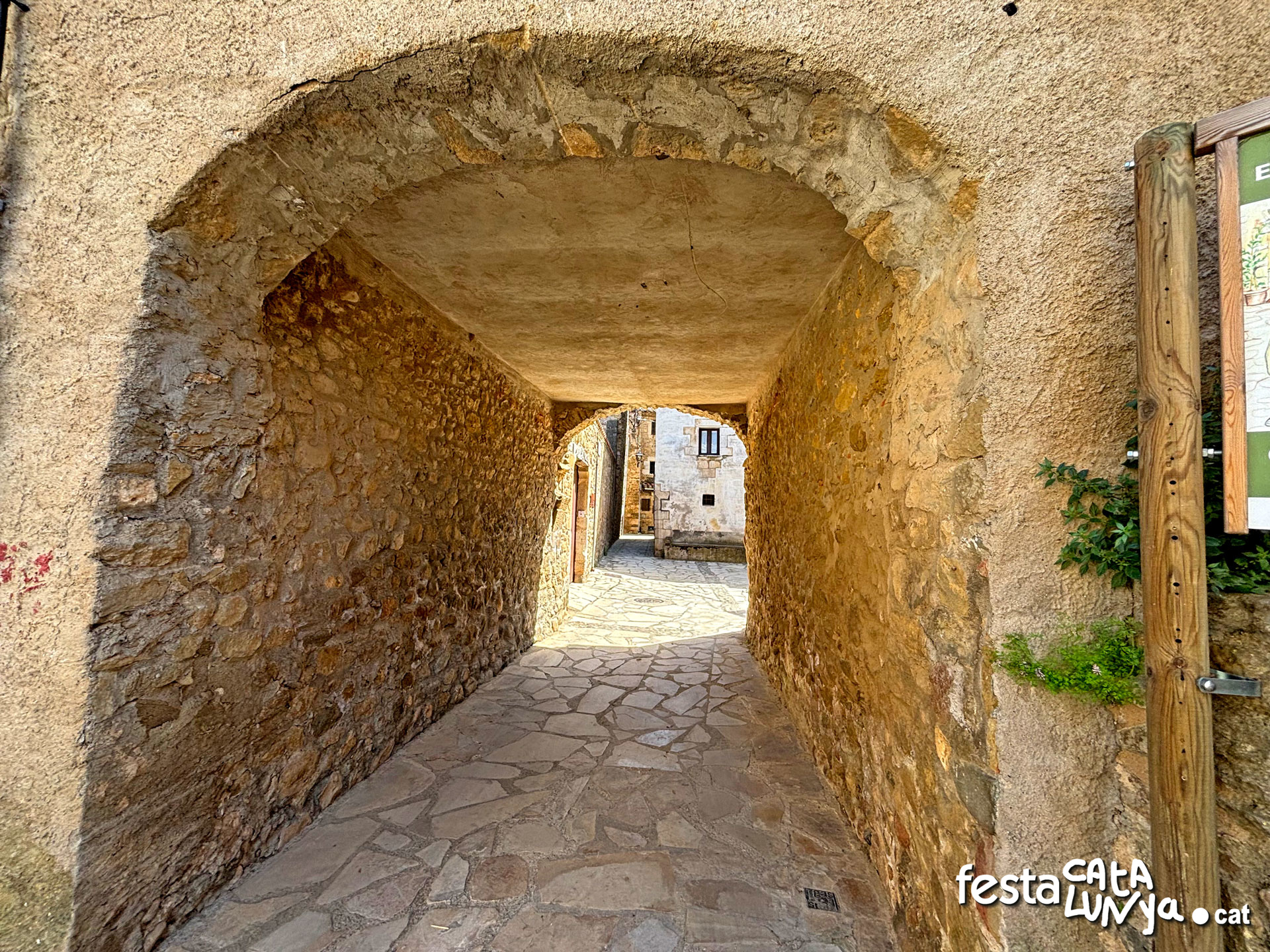 Nucli històric i Cellera de Flaçà ***