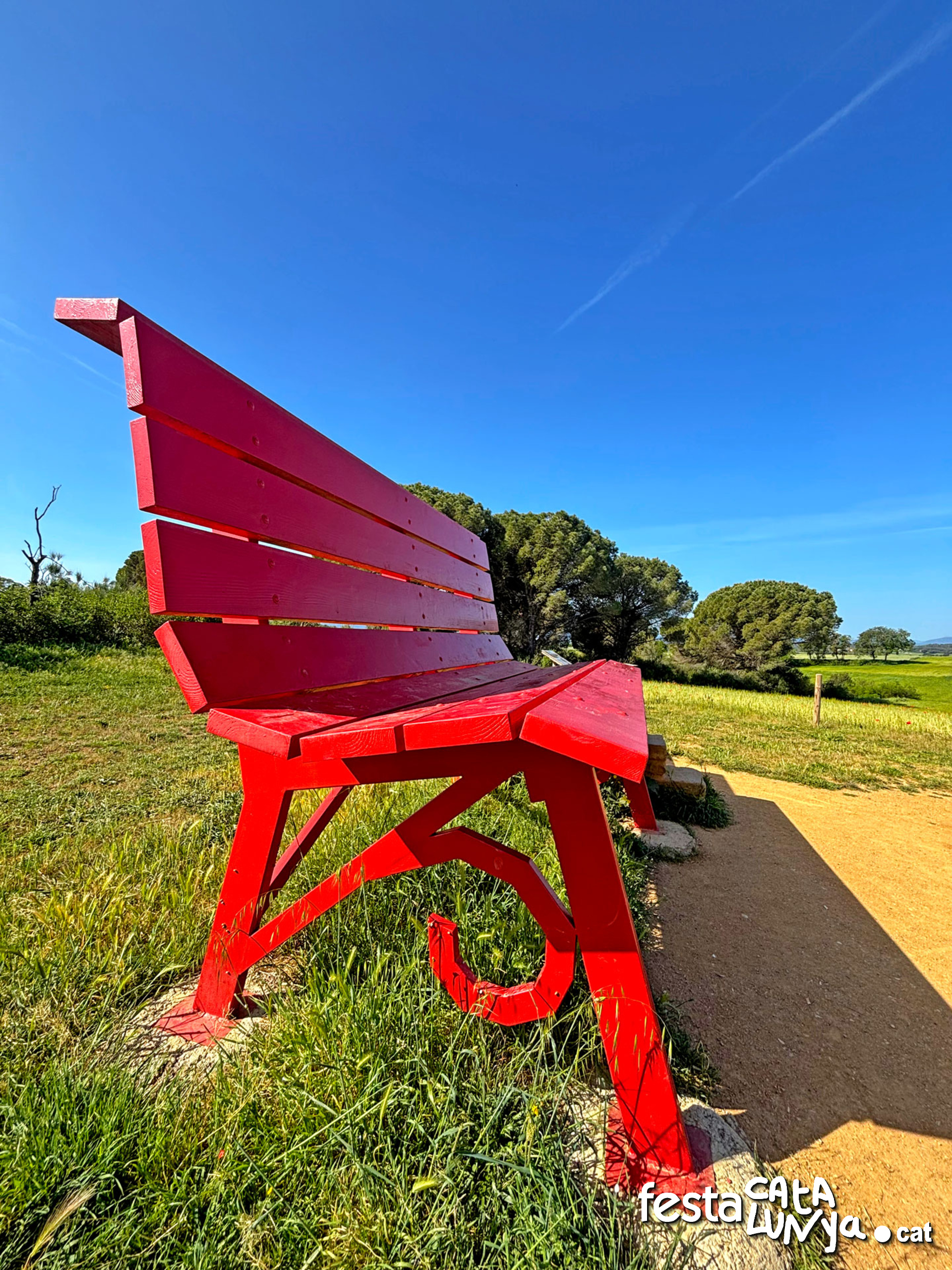 Sant Jordi Desvalls - El Banc Gegant