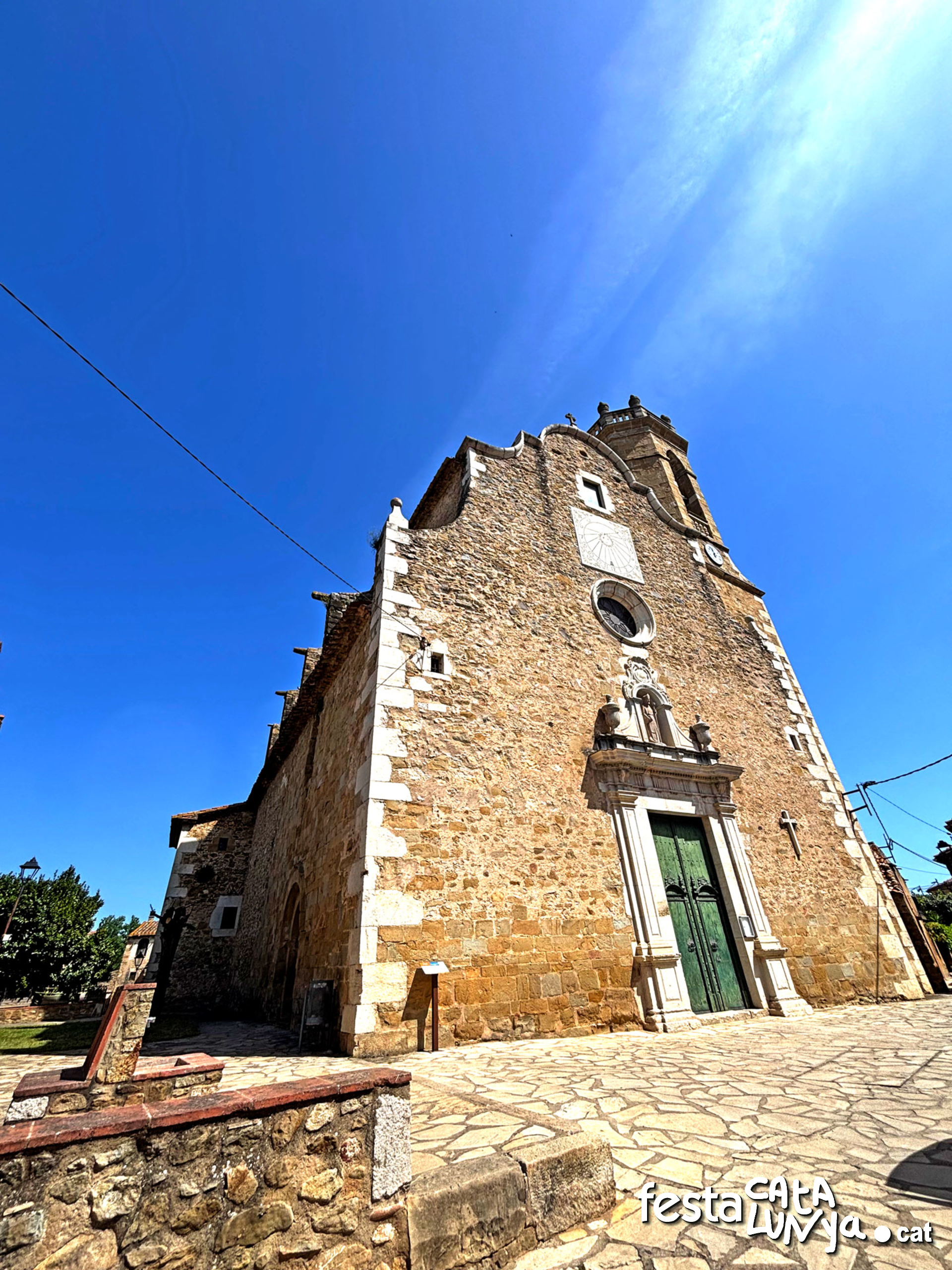 Flaçà - Església parroquial de Sant Cebrià