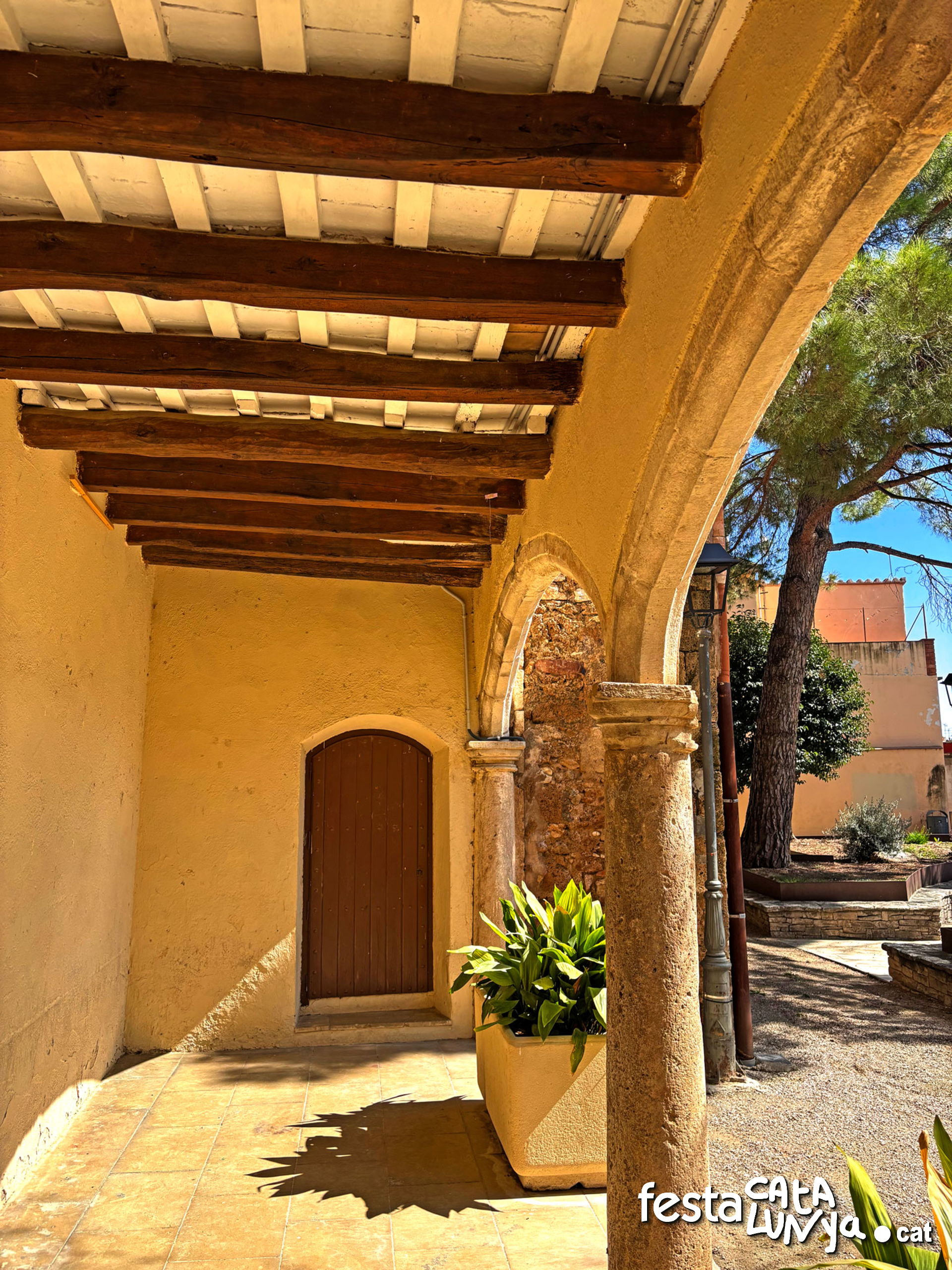 Sant Quintí de Mediona - Priorat Benedictí i Capítol