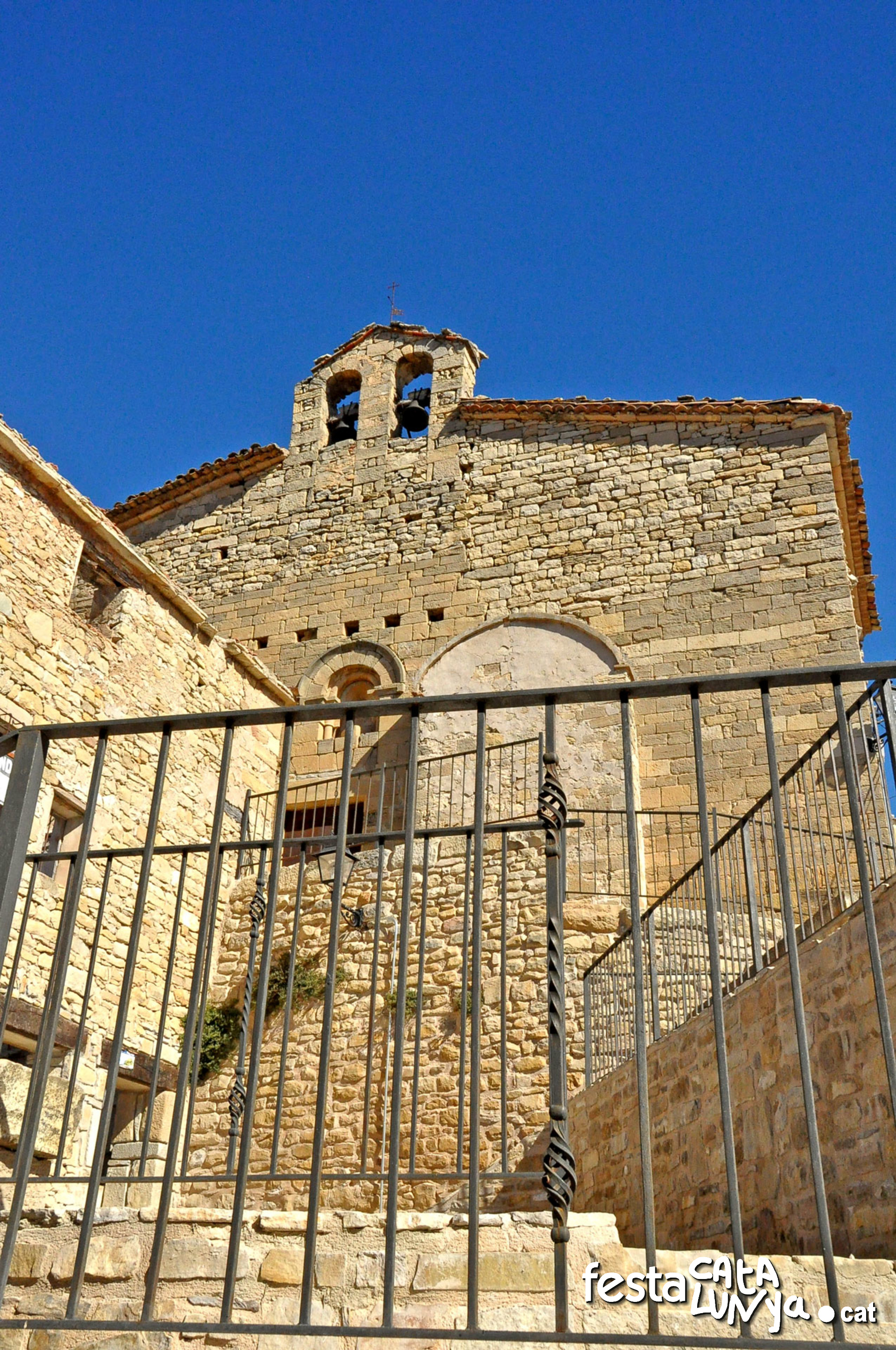 Les Piles - Església de Santa Maria de Guialmons