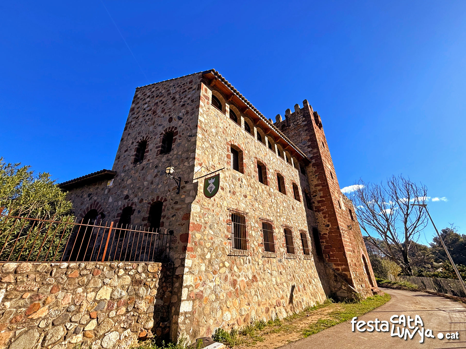 Vilanova d'Escornalbou - Mas d'en Munter o Munté o Mas de l’Olivera