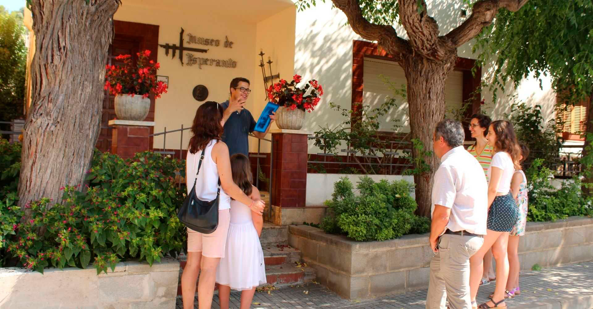 Subirats - Visites guiades de l'Esperanto a Sant Pau d'Ordal (Foto: www.turismesubirats.cat)