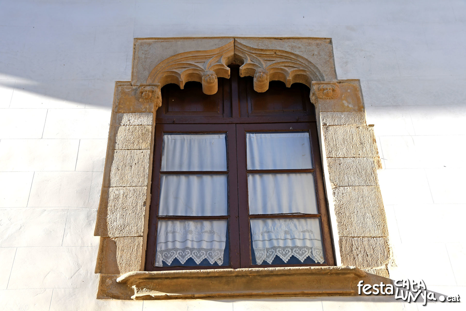Vallbona d'Anoia - Carrer Major - Cal Pons