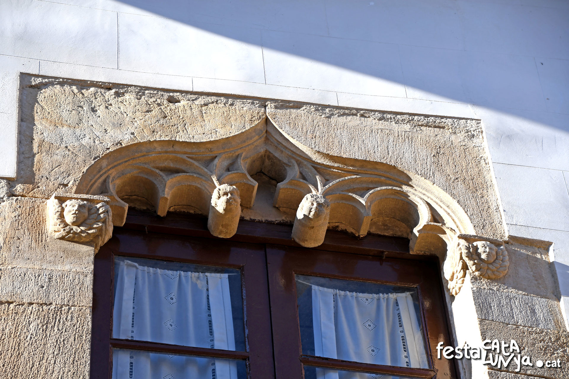 Vallbona d'Anoia - Carrer Major - Cal Pons