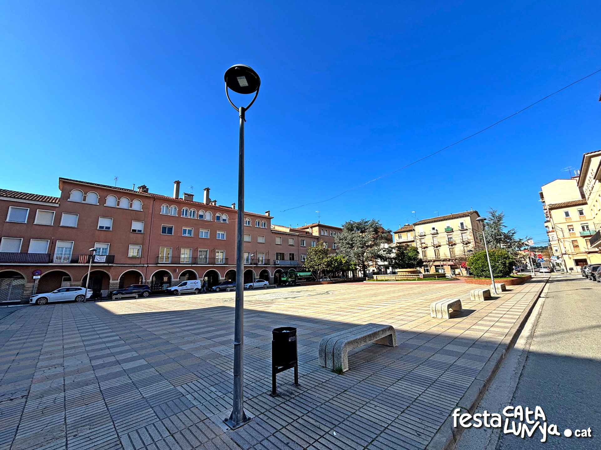 Navàs - Plaça de l'Ajuntament