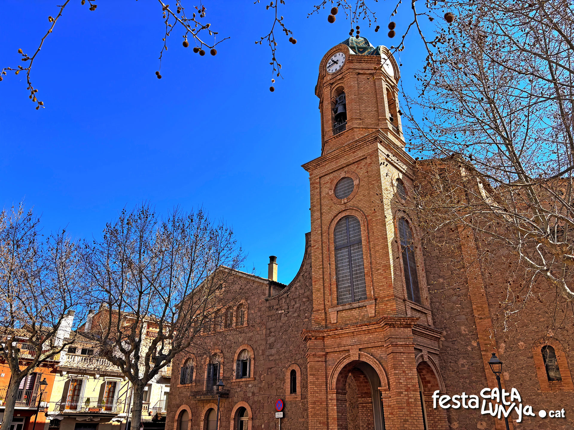 Navàs - Església de la Sagrada Família