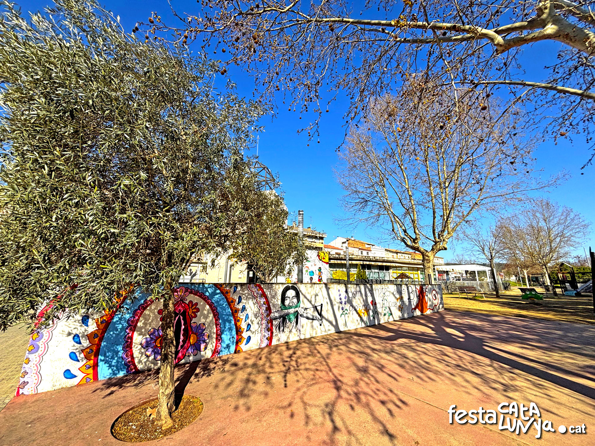Navàs - Mural Les netes de les bruixes