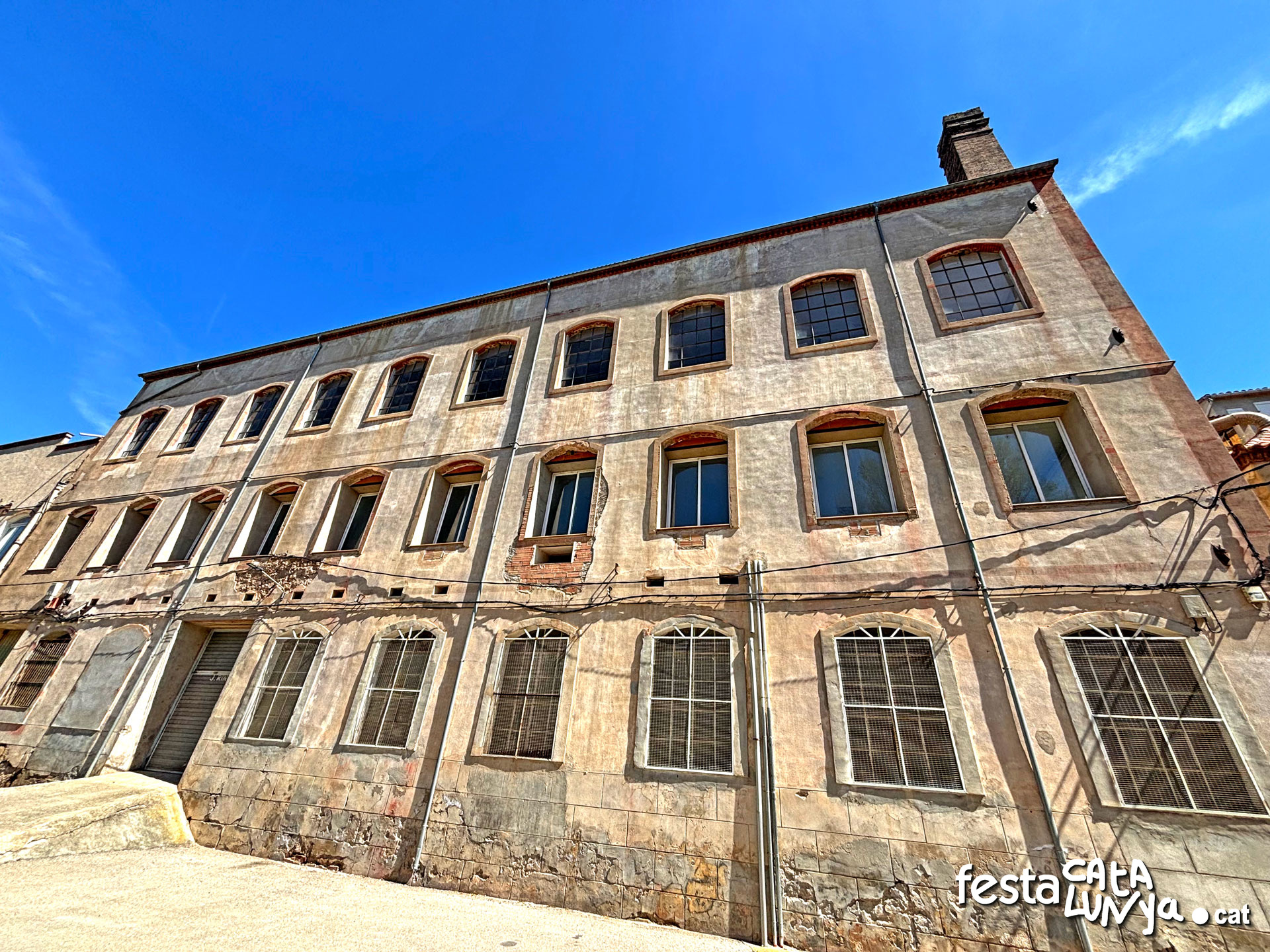 Navàs- Fàbrica a Palà de Torroella