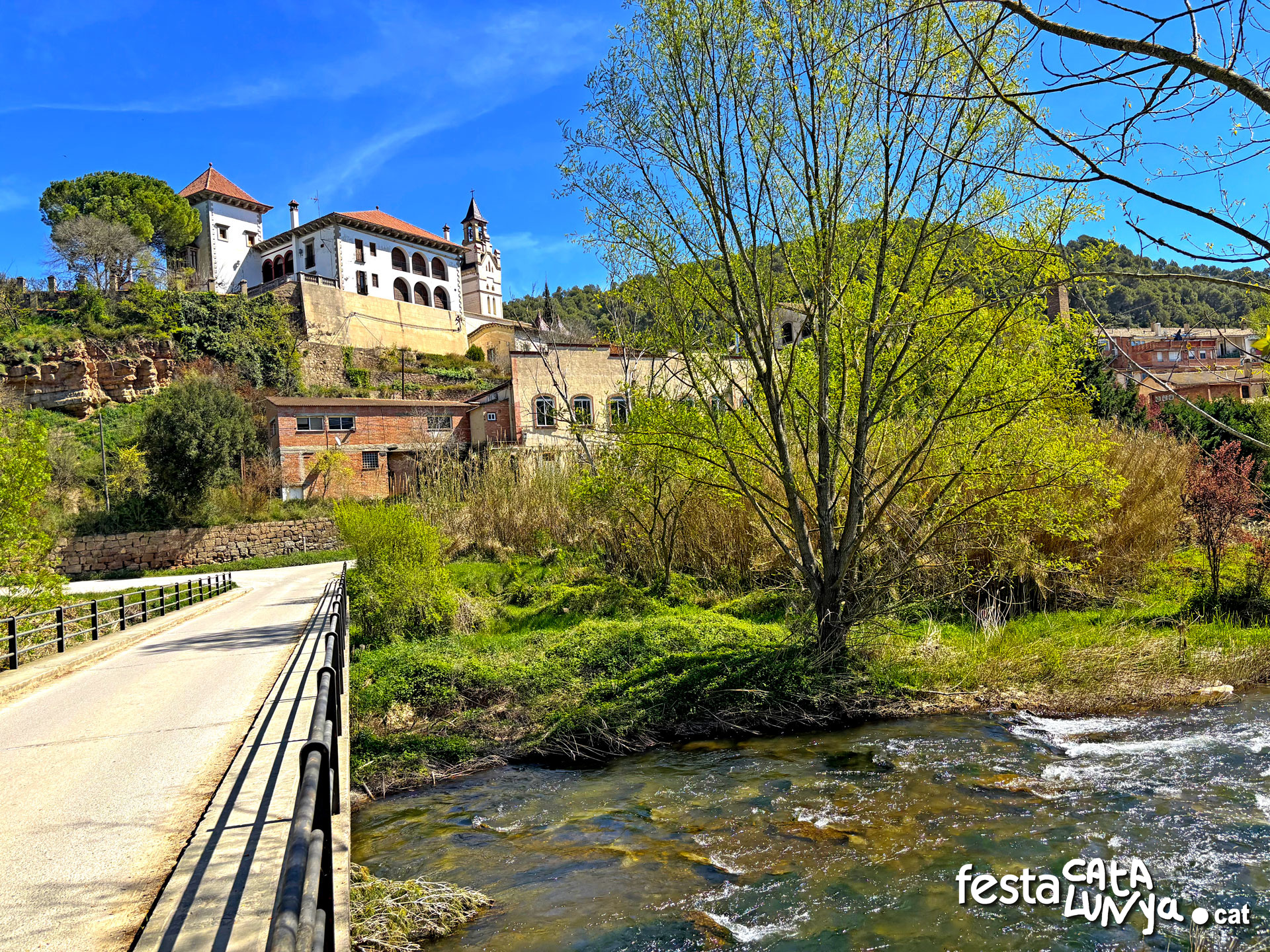 Navàs- Fàbrica a Palà de Torroella