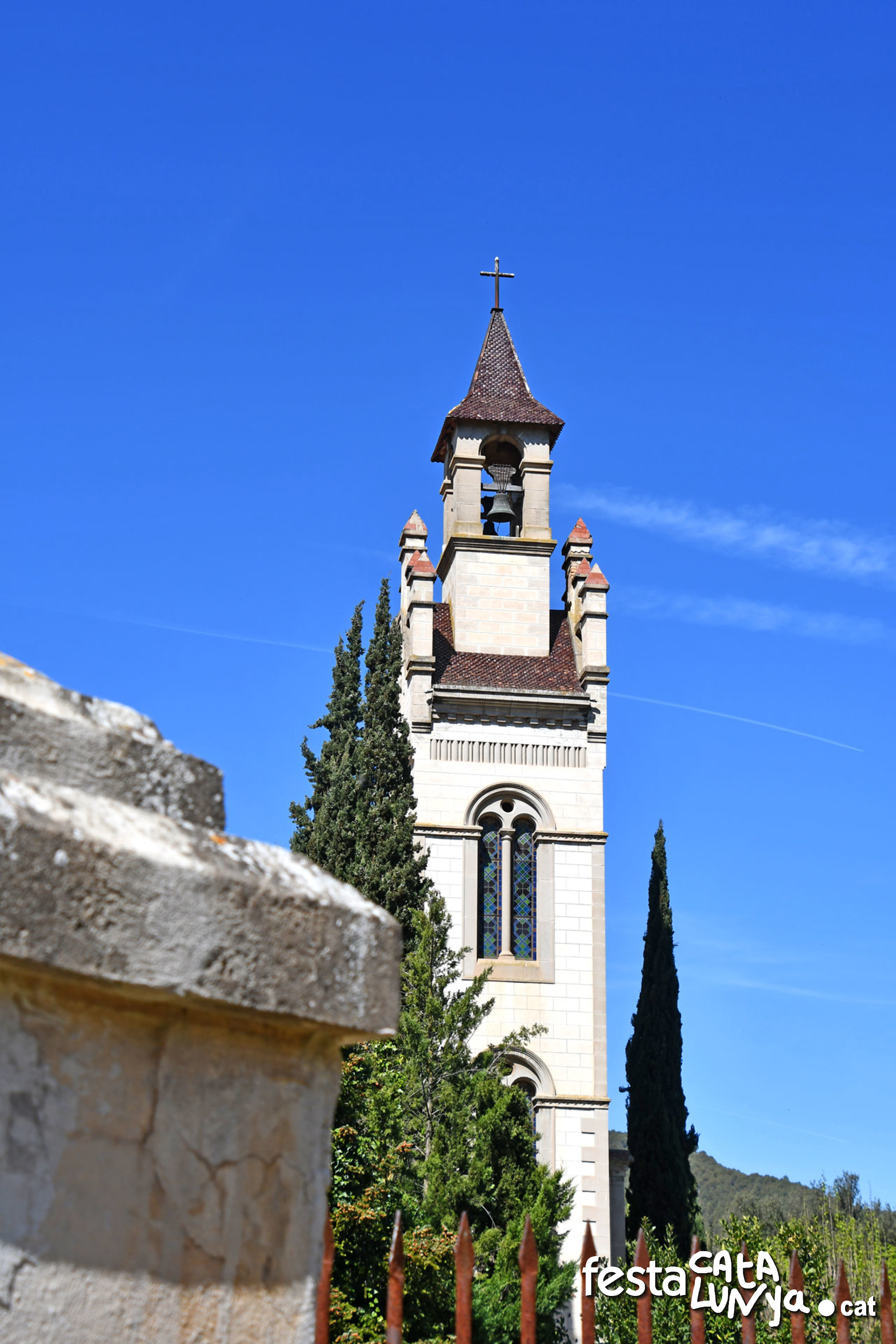 Navàs - Església del Roser a la Colònia Palà