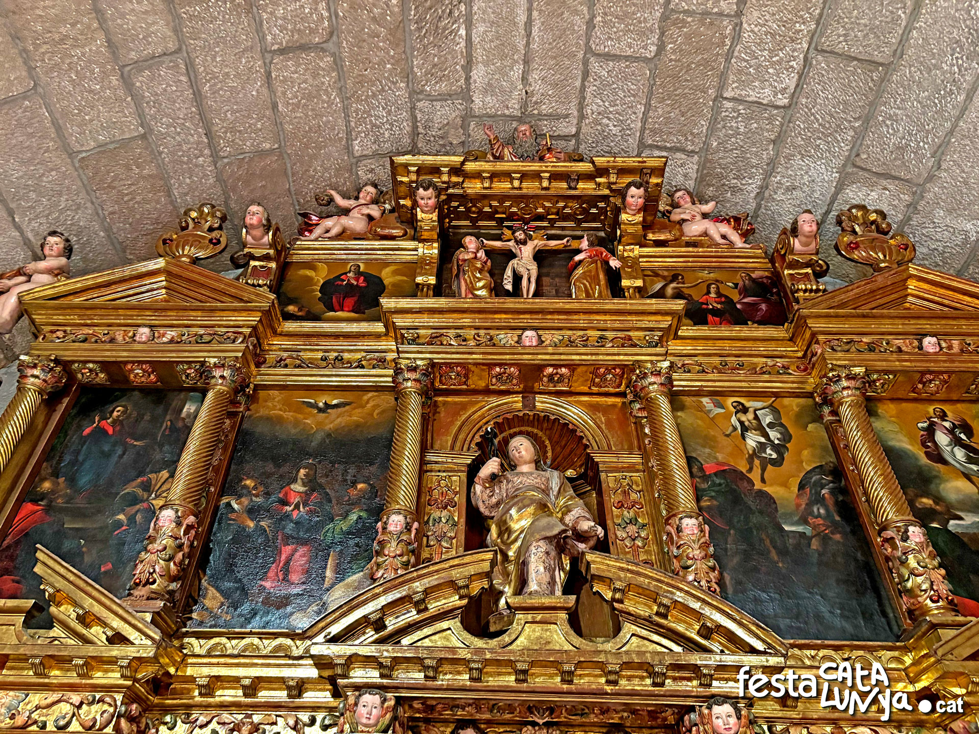 Navàs- Retaule del Roser de Santa Fe de Valldeperes