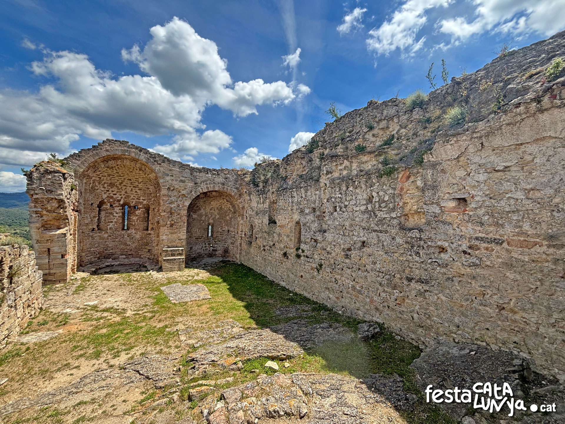 La Pobla de Claramunt - Església de Santa Maria del Castell de Claramunt