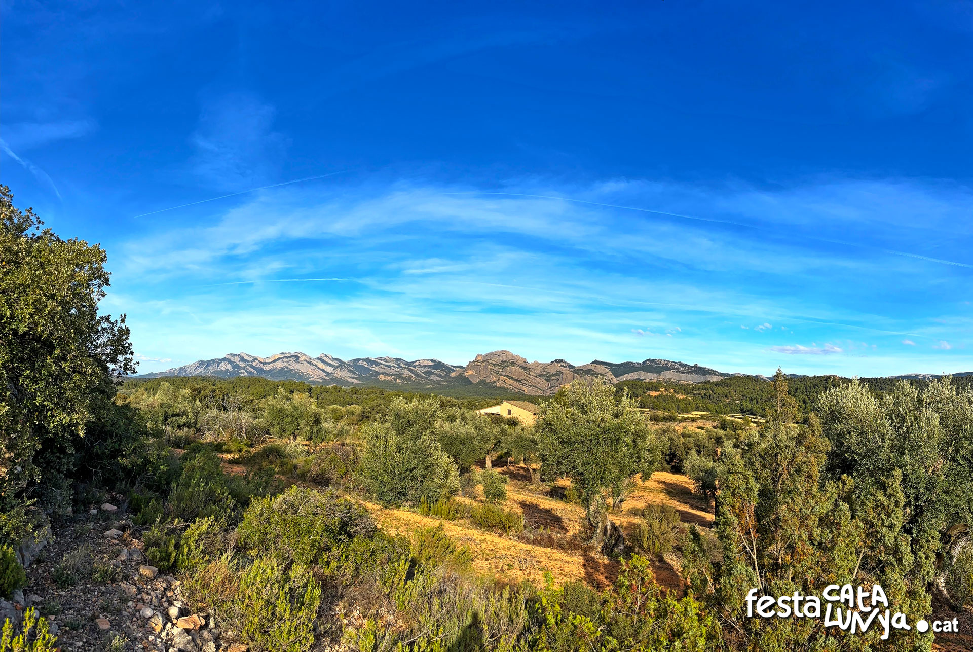 Arnes - Capella del Calvari - Vistes panoràmiques