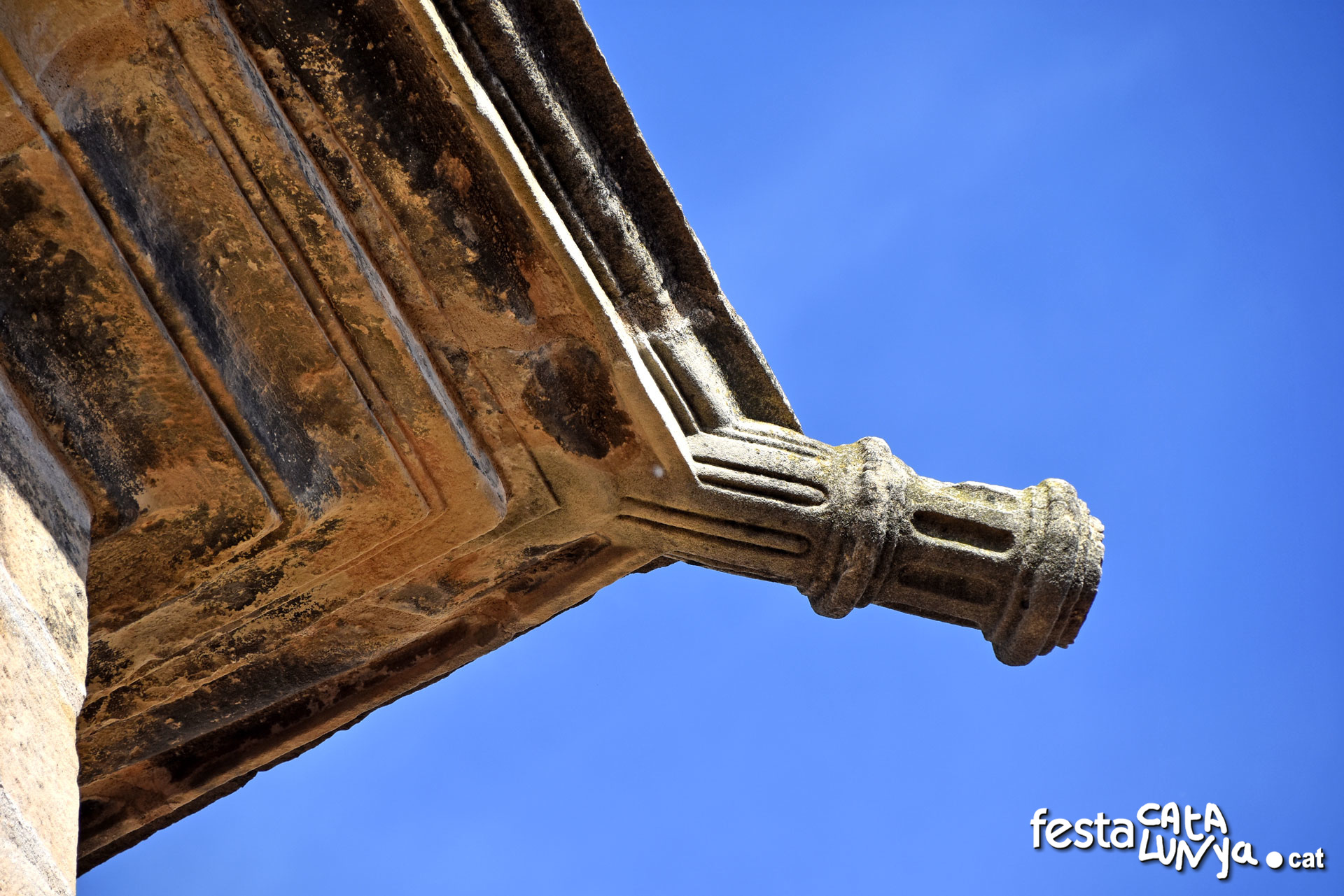 Arnes - Nucli històric - Casa Santa Pau