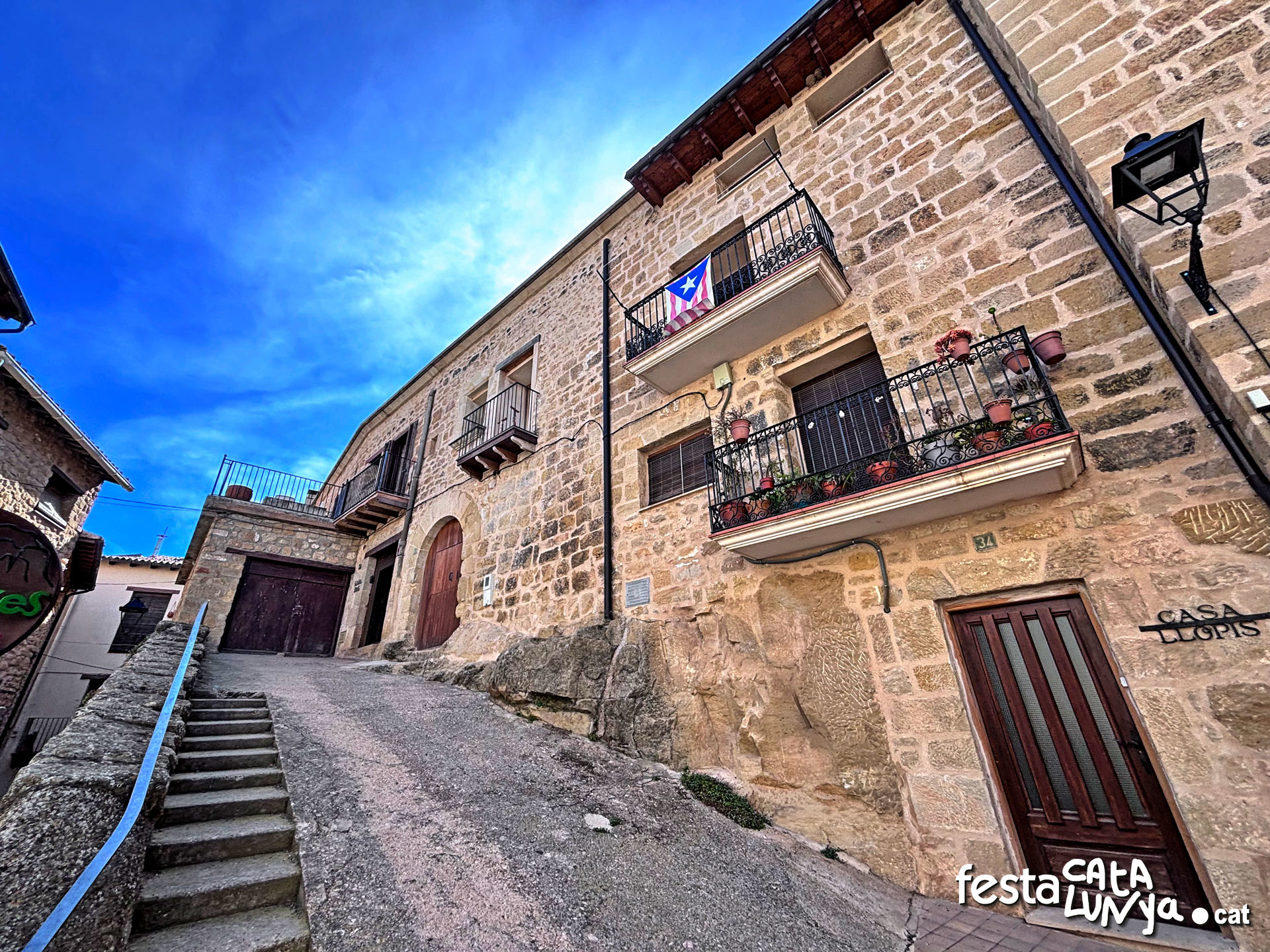 Arnes - Castell