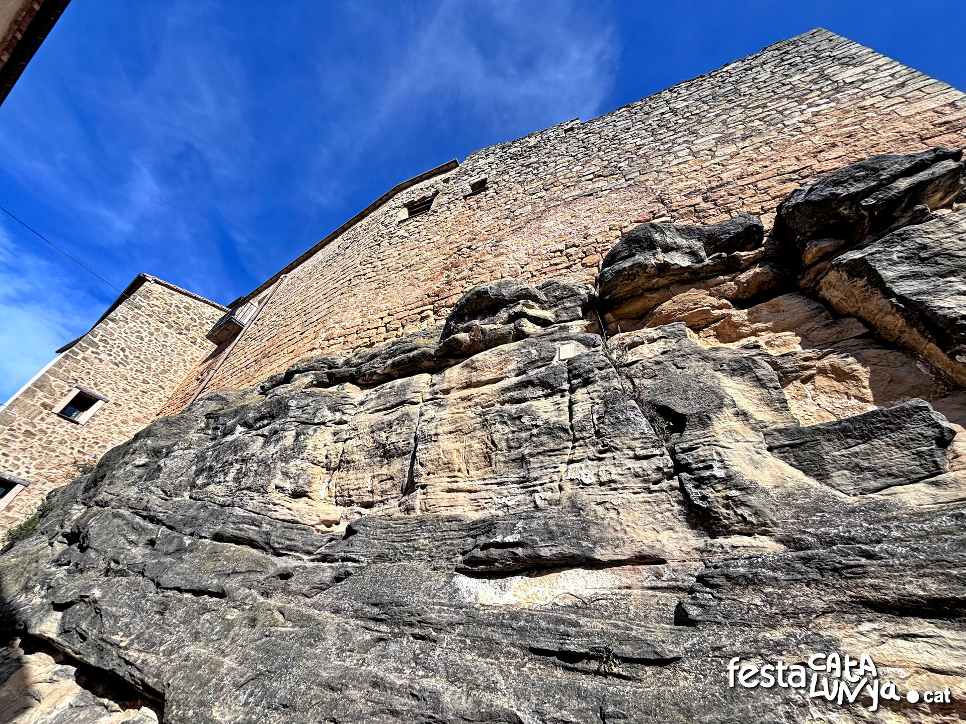 Arnes - Castell