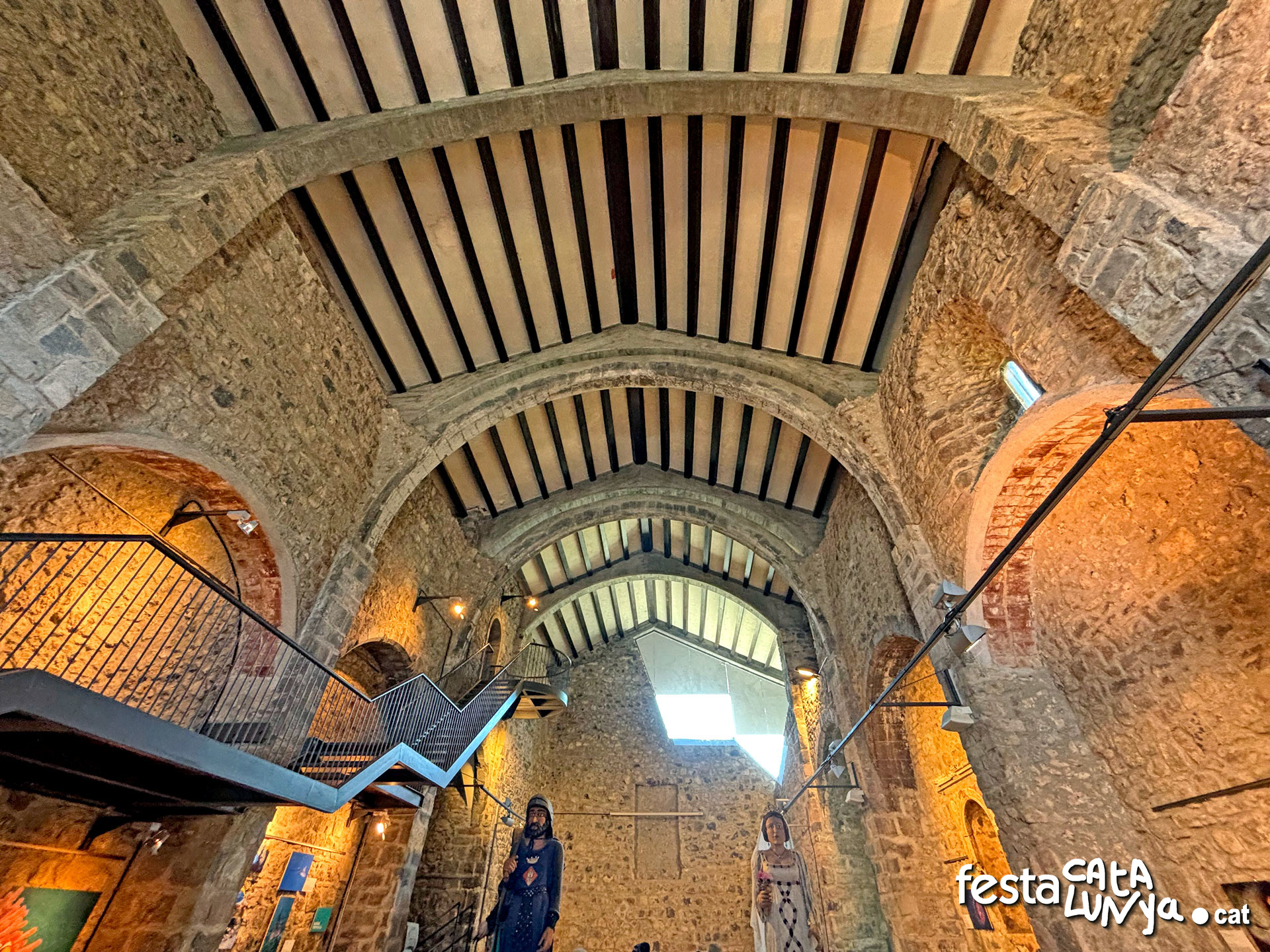 Església vella de Sant Salvador de Castellfollit de la Roca