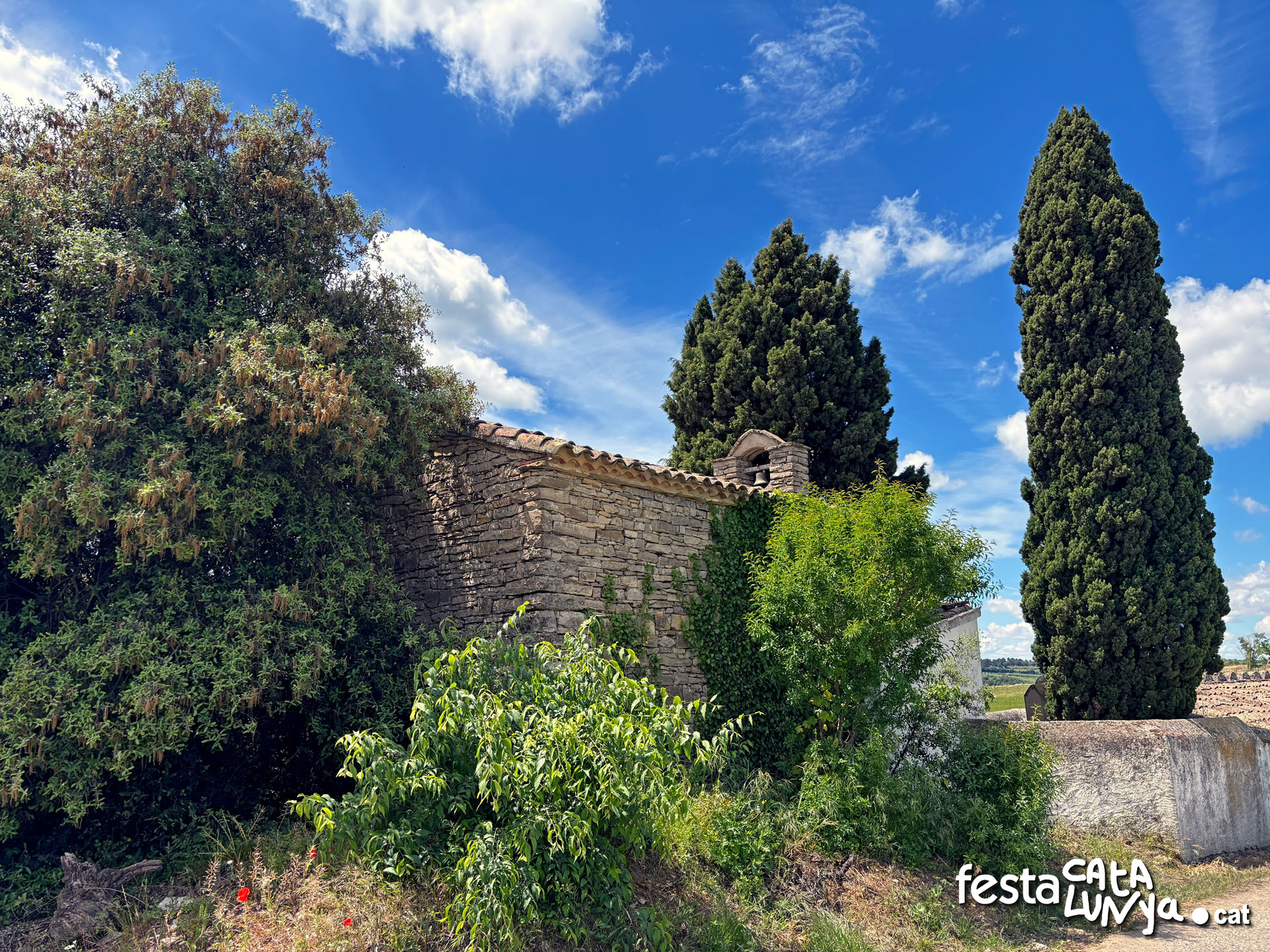 Capella de Sant Julià del poble de Vilagrasseta de Montoliu de Segarra