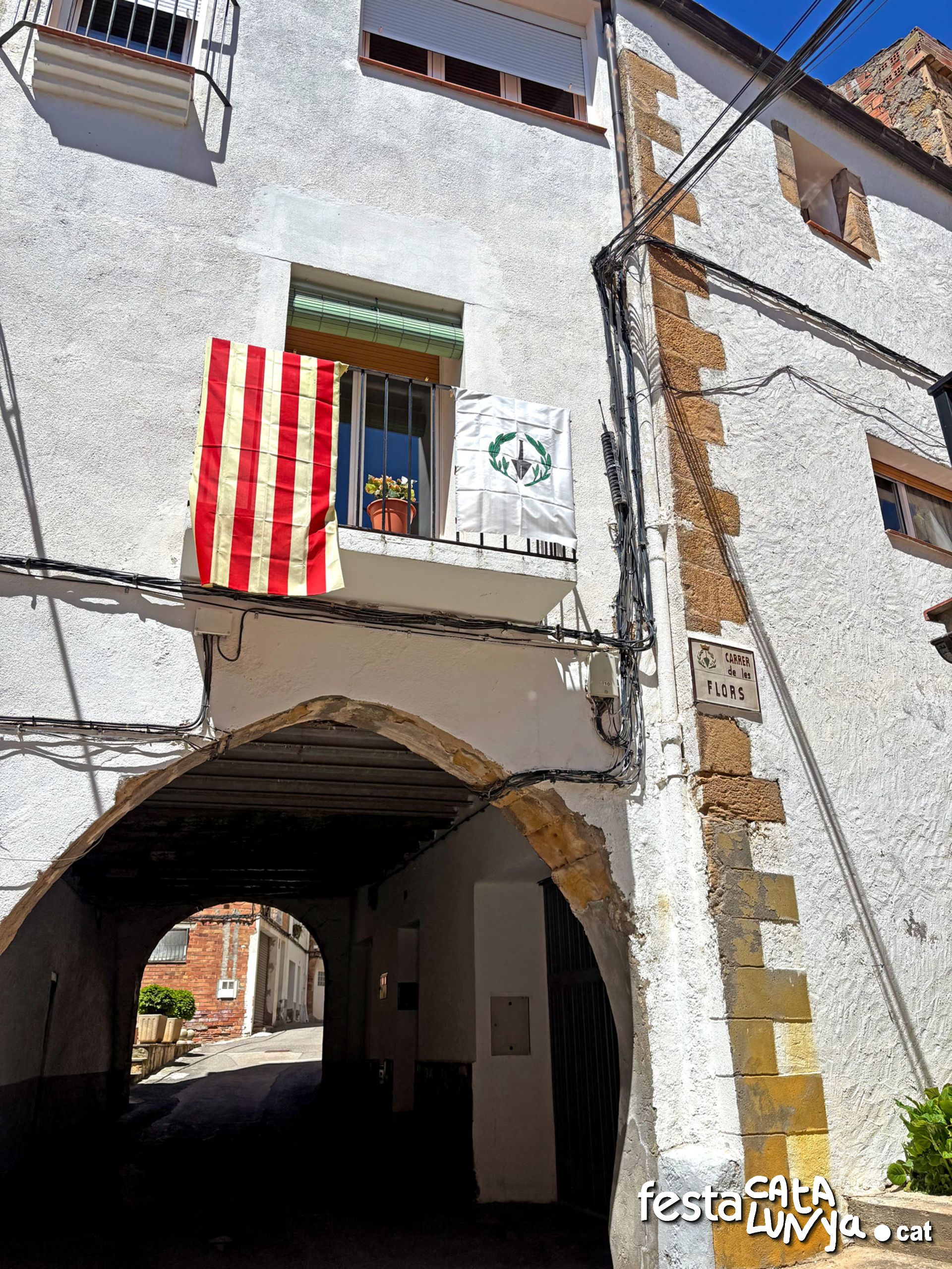 Porxo del Mig i Cal Capitano - Juncosa