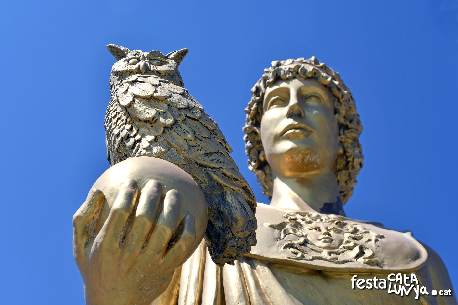 Escultura Font d'Atenea a Almacelles ***