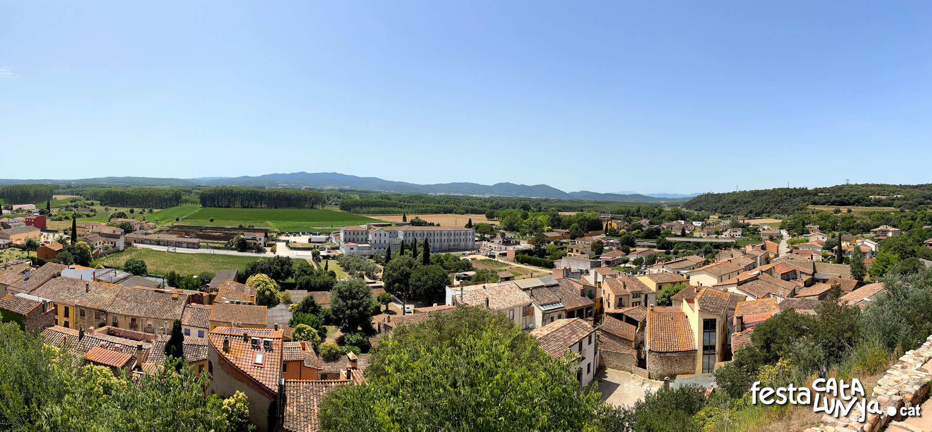 Cervià de Ter - Mirador del castell de Cervià de Ter