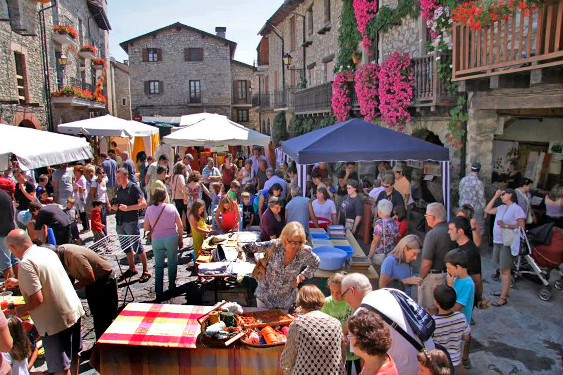 Fira d'artesans i oficis a Bellver de Cerdanya