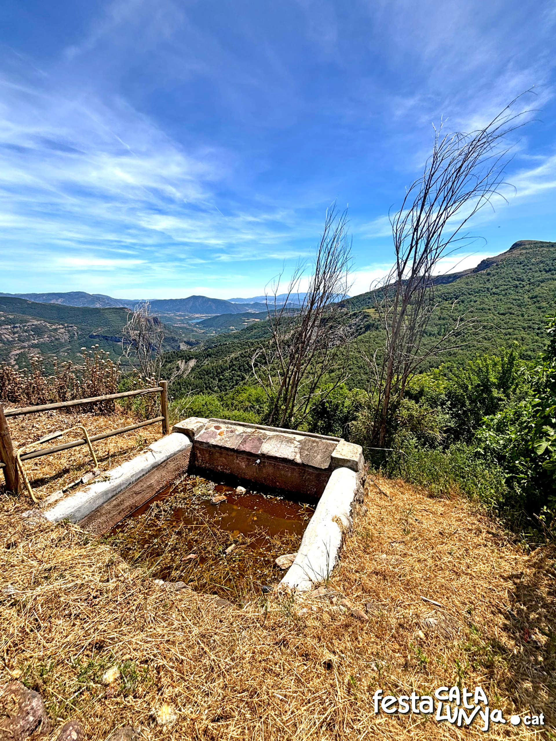 Font, Cóm i Safareig de Cérvoles - Senterada