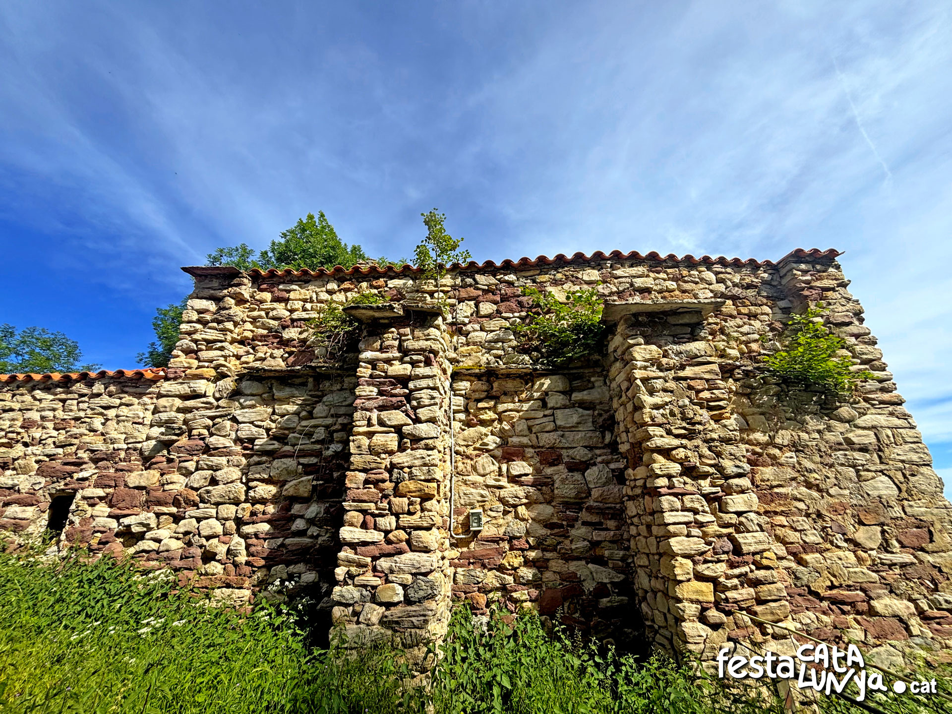 Església de la Nativitat de la Mare de Déu de Larén - Senterada