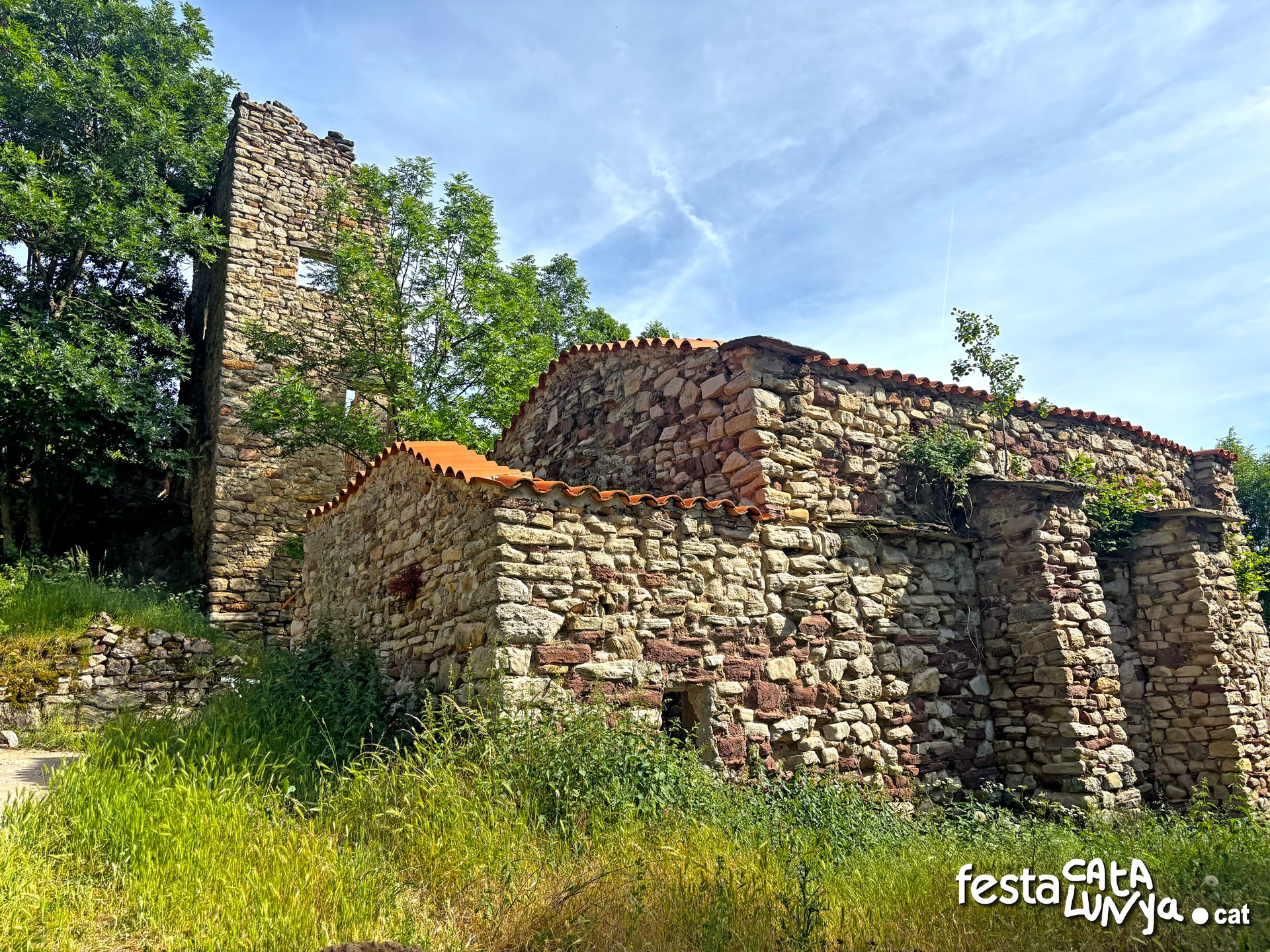 Església de la Nativitat de la Mare de Déu de Larén - Senterada