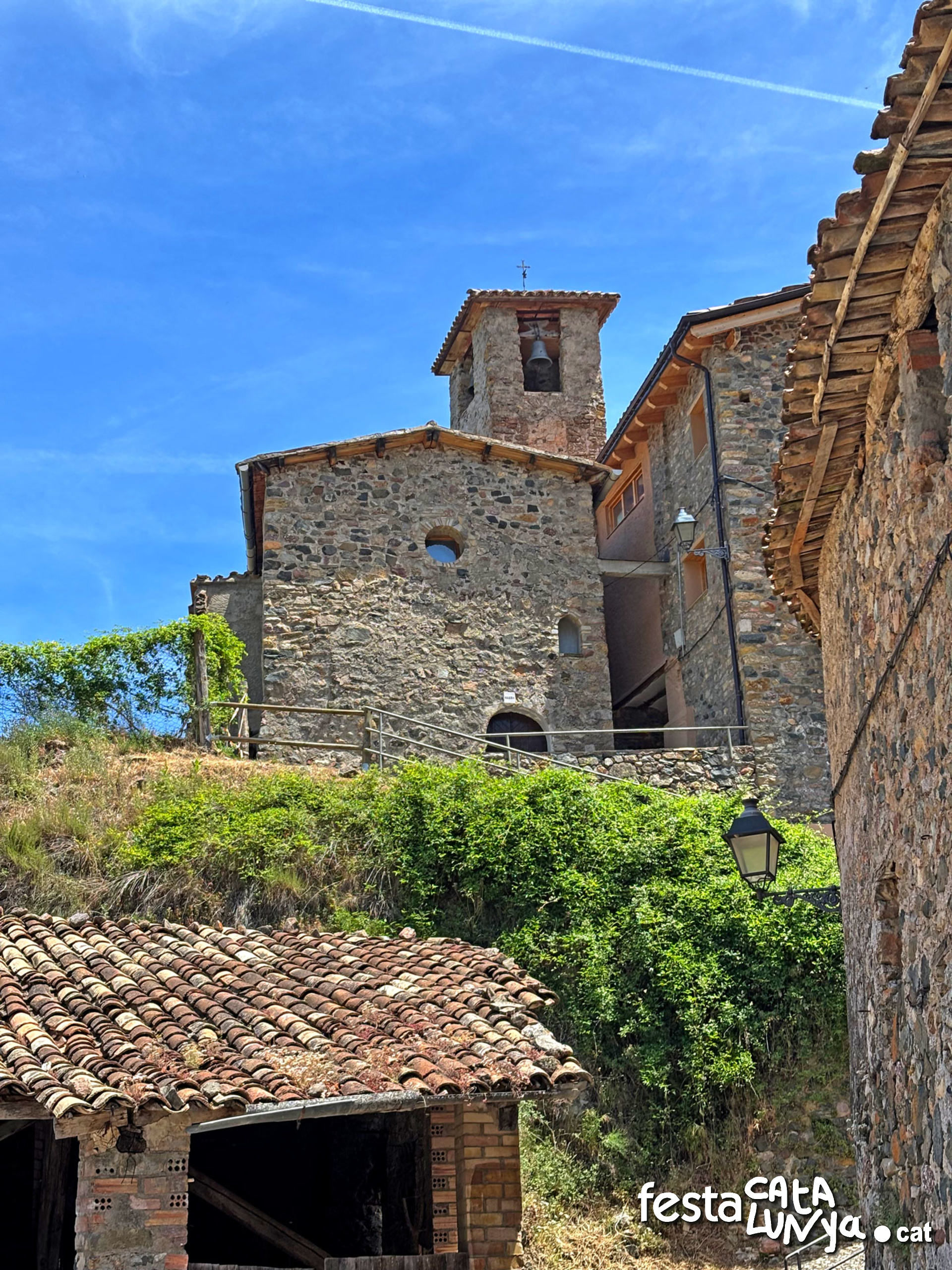 Sant Esteve de Naens - Senterada