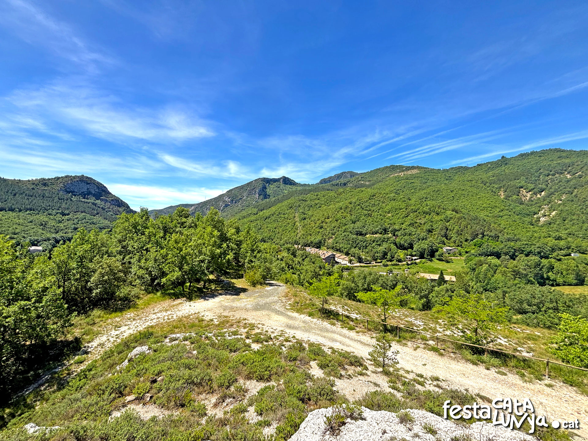 Vistes panoràmiques de Senterada des dels dipòsits