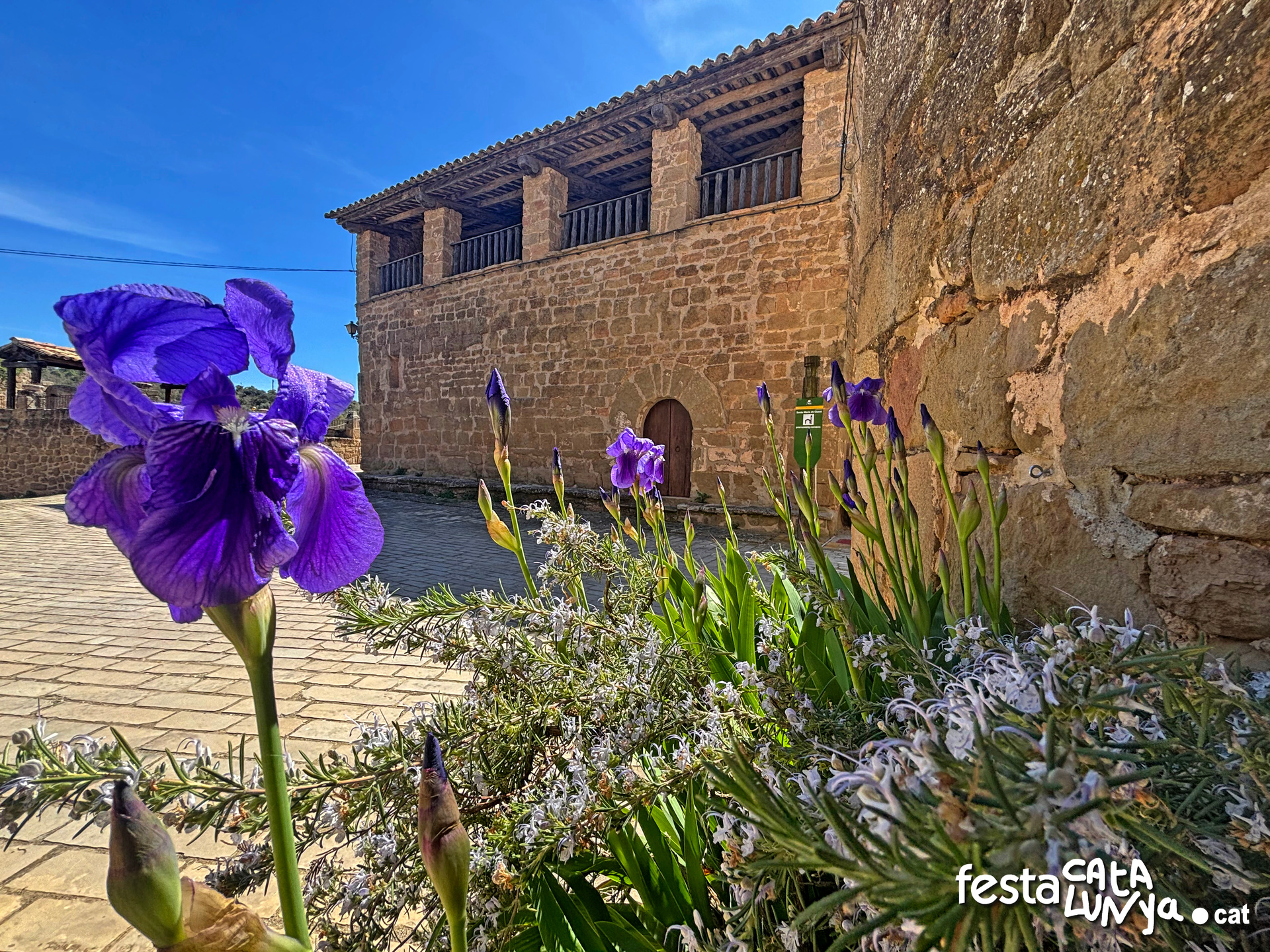 Torà - Santa Maria de Claret