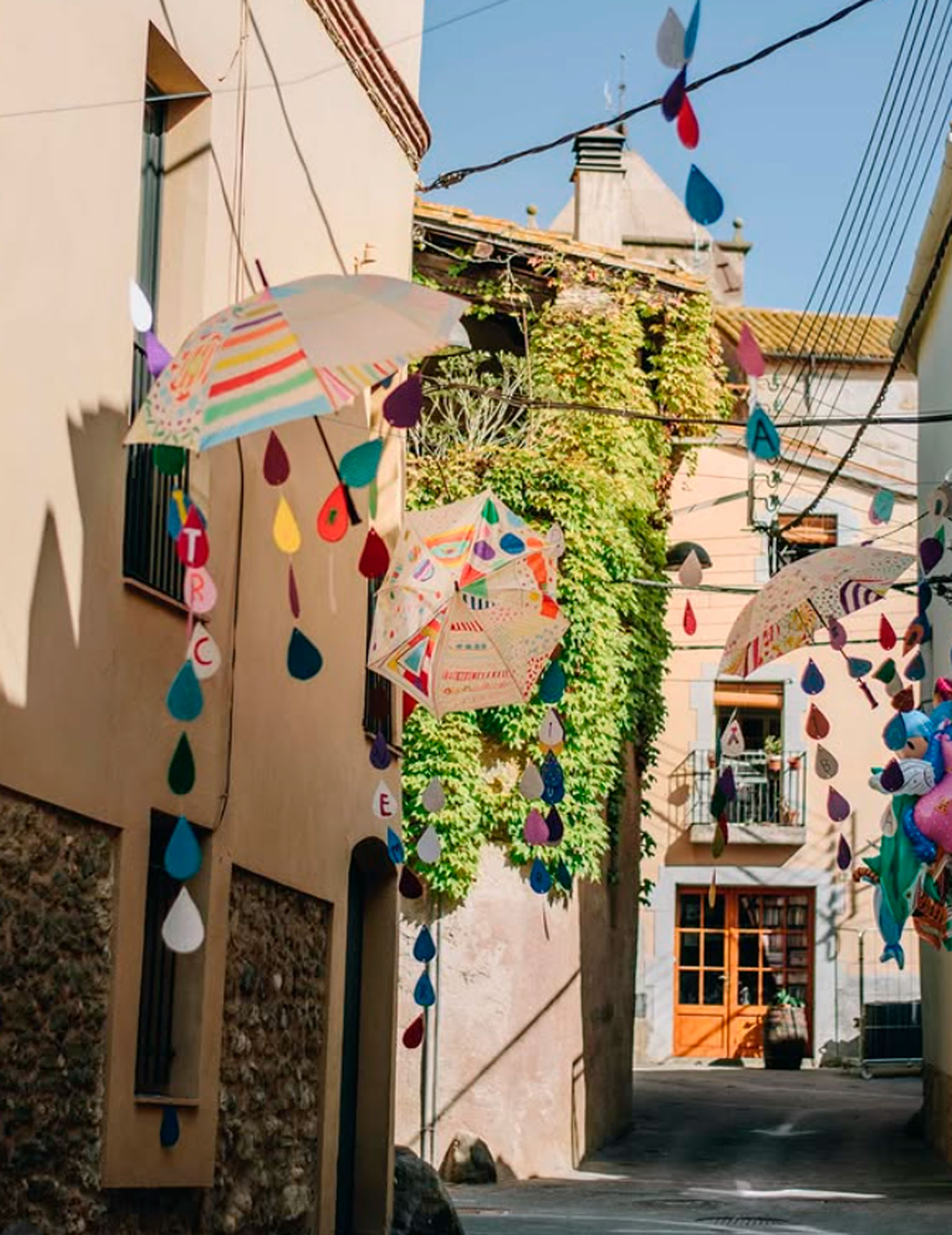 Fira Pluja d'Art - Sant Jordi Desvalls (Foto: Ajuntament)