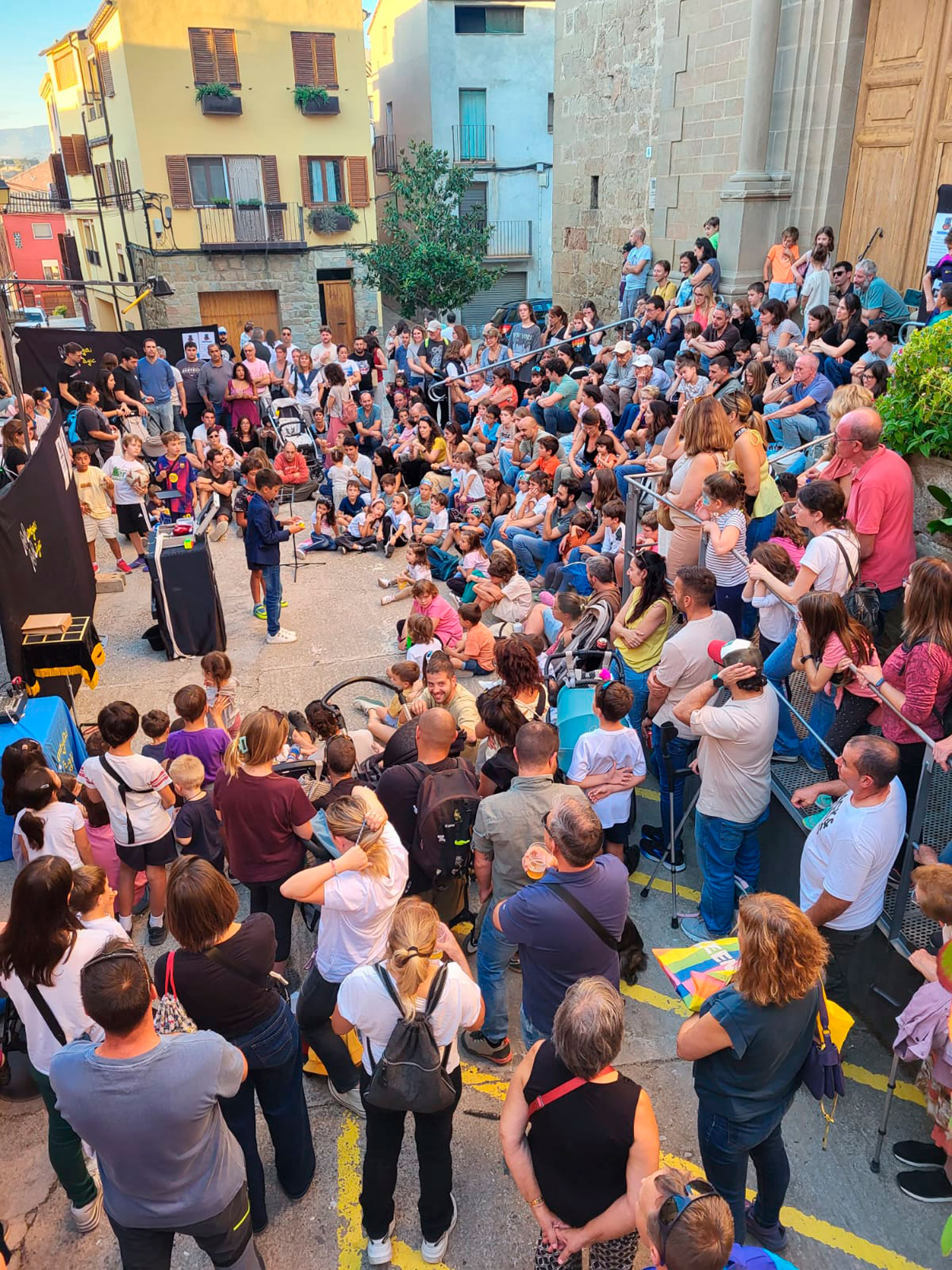 Montgai Màgic, Fira de Màgia al carrer (Foto: Ajuntament)