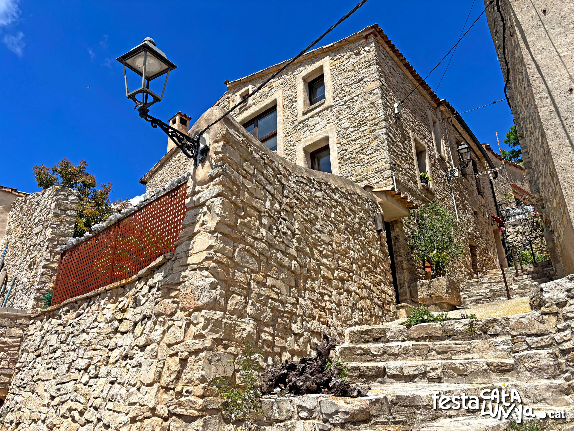 Passejada pel poble de Vilagrasseta - Montoliu de Segarra