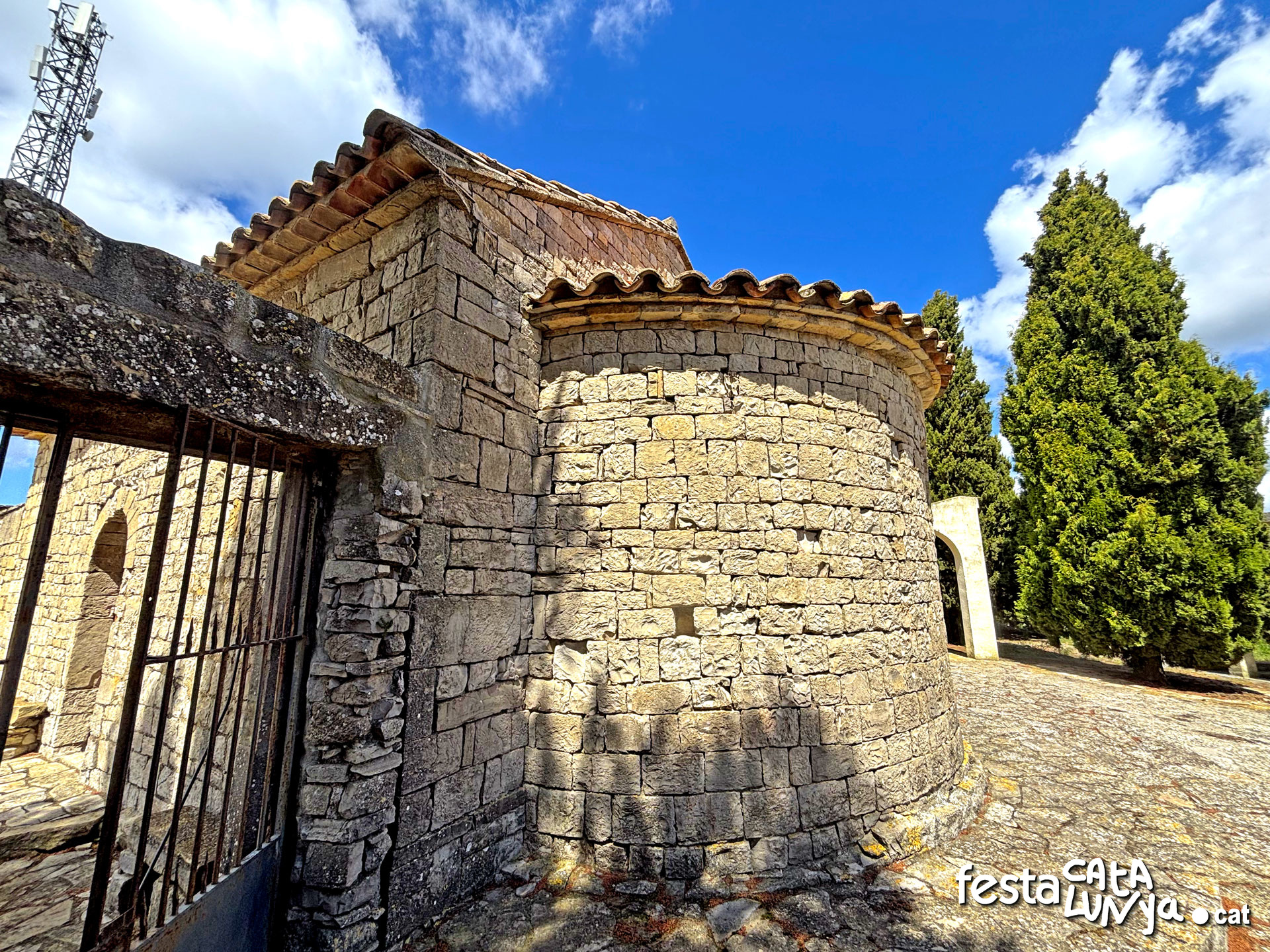 Mare de Déu del Coll de la Guàrdia Lada - Montoliu de Segarra