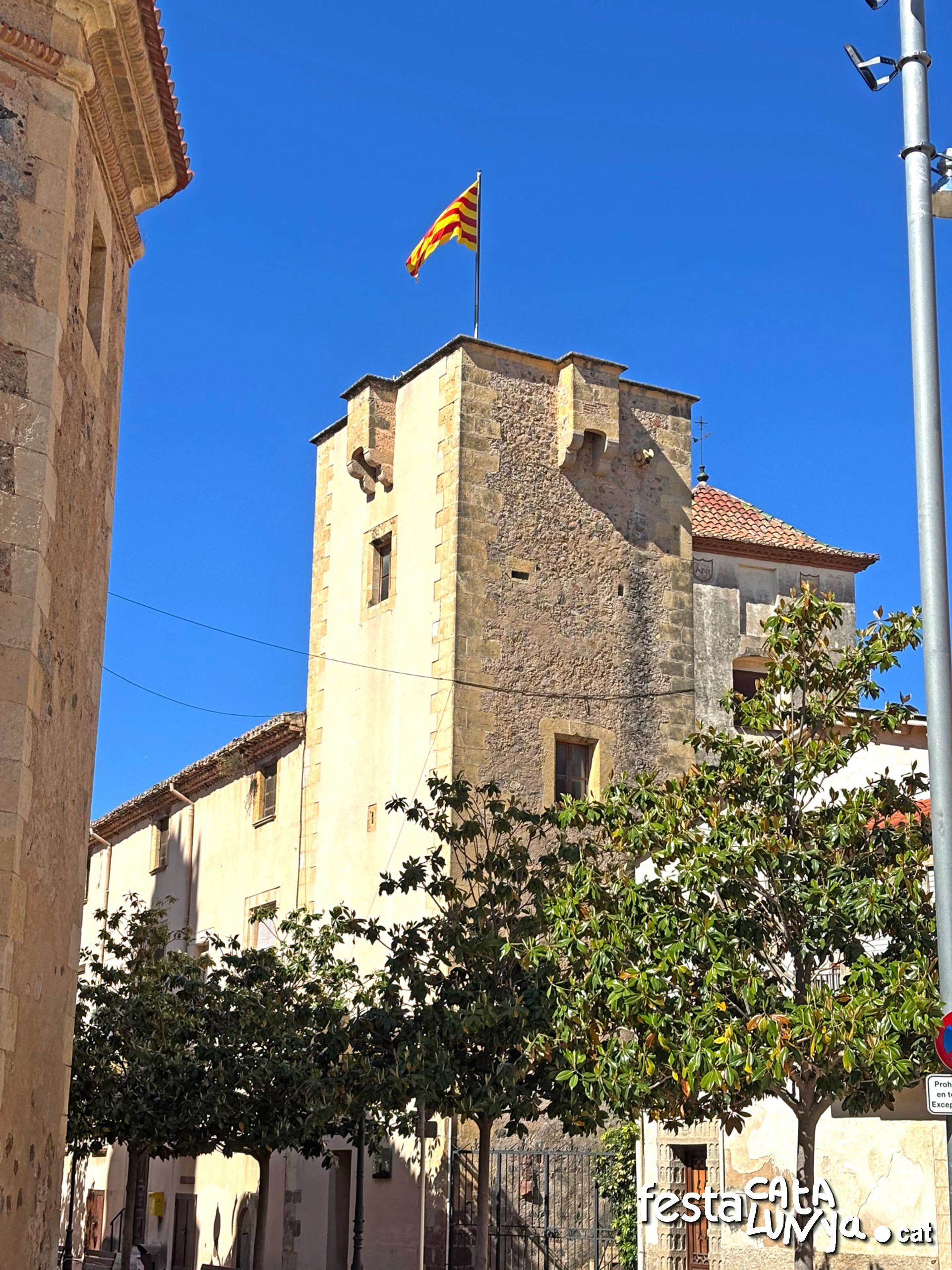 Torre de defensa - Vinyols i els Arcs