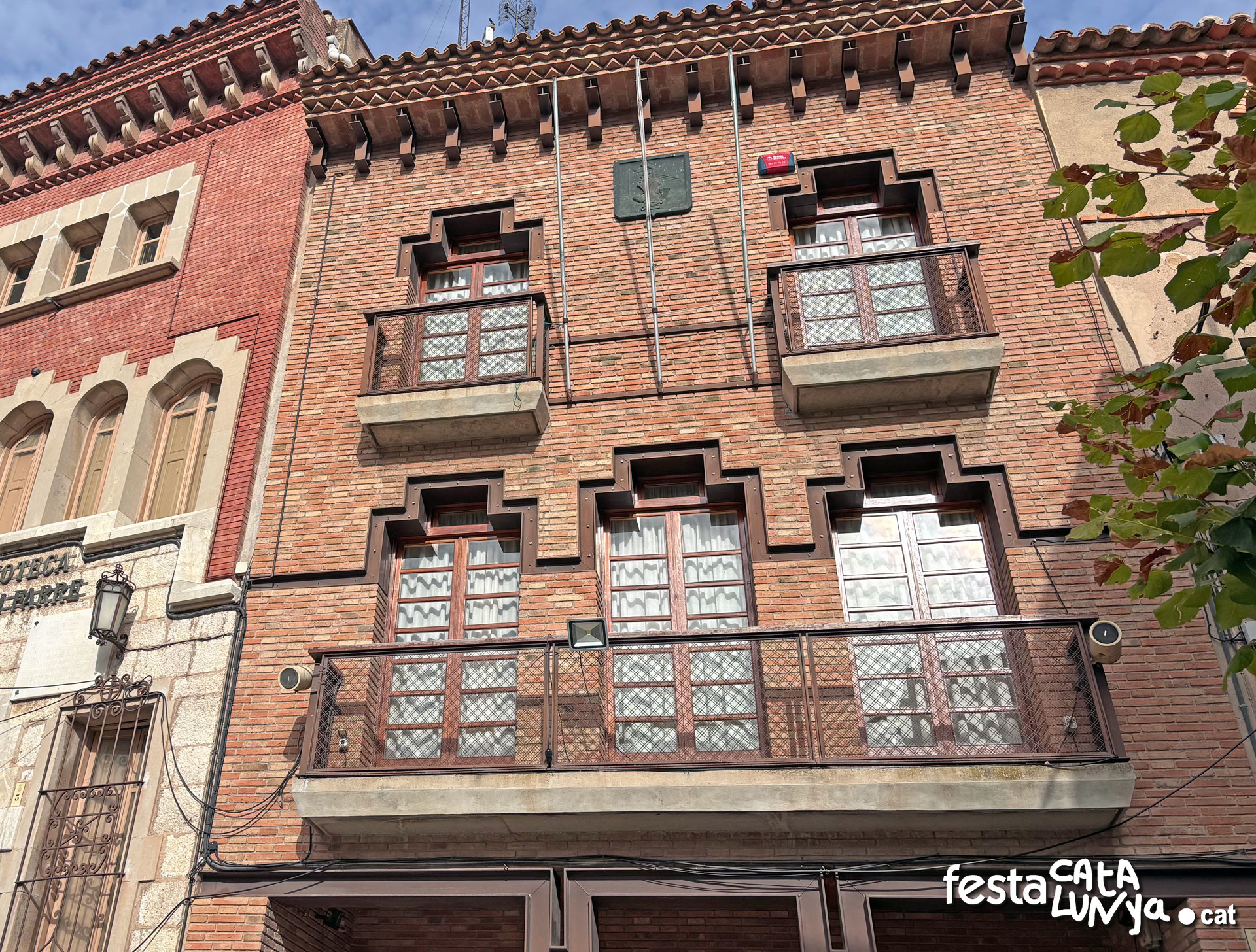 Casa Josep Serra i Farré a la Riba