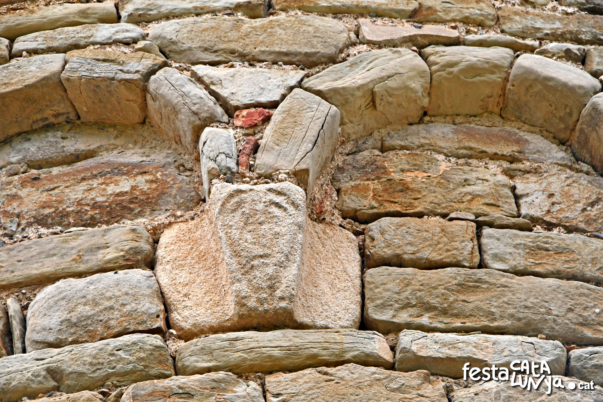 Ullastret - Església parroquial de Sant Pere