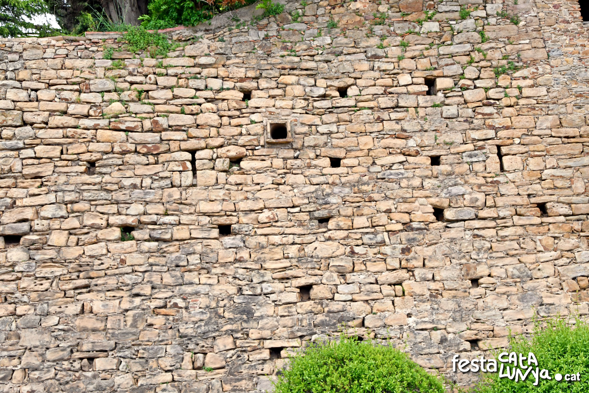 Ullastret - Muralla i torres
